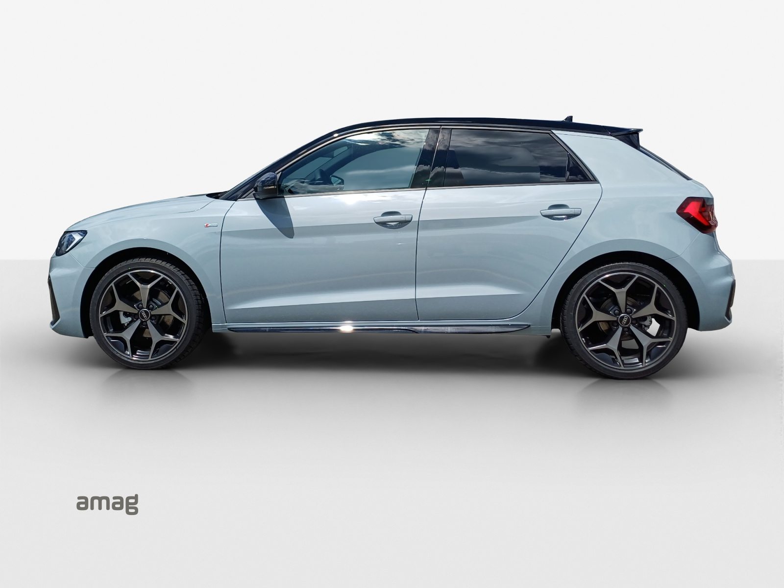 AUDI A1 Sportback 30 TFSI S line Attraction, Petrol, New car, Automatic - 2