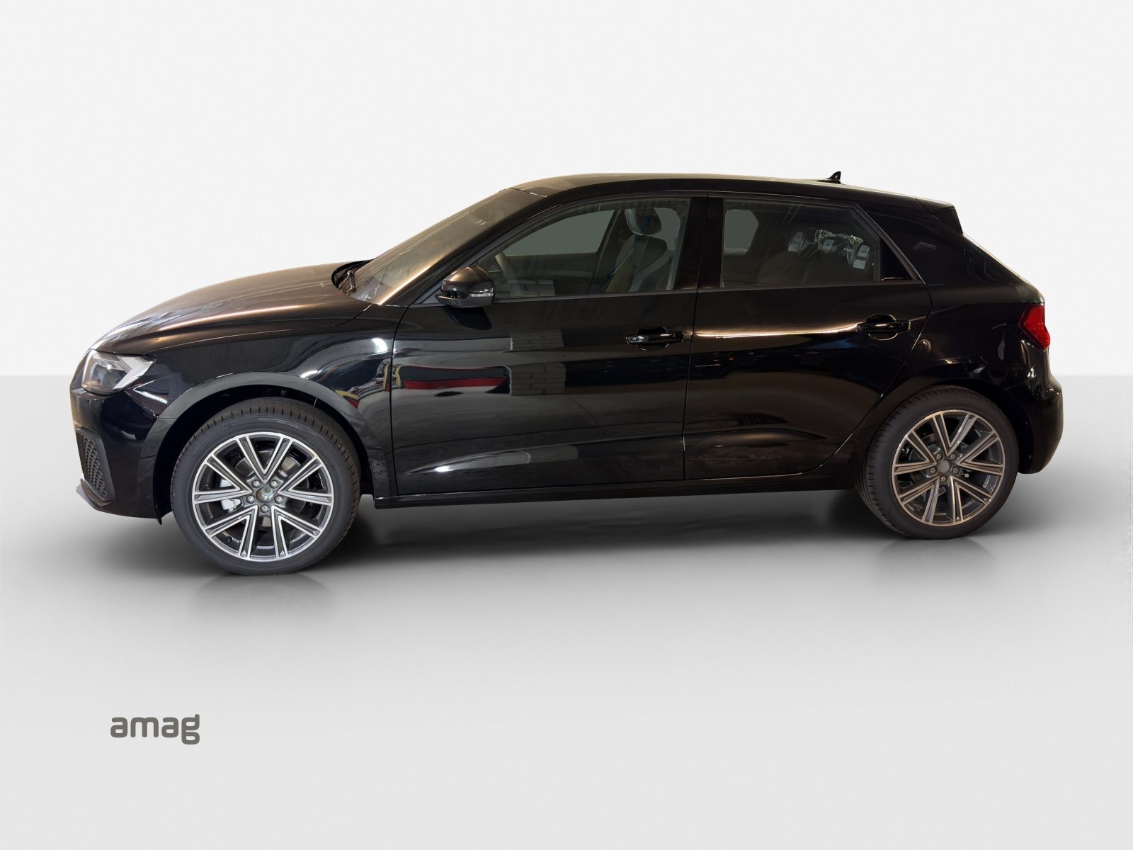 AUDI A1 Sportback 30 TFSI Attraction, Benzin, Neuwagen, Automatik - 2
