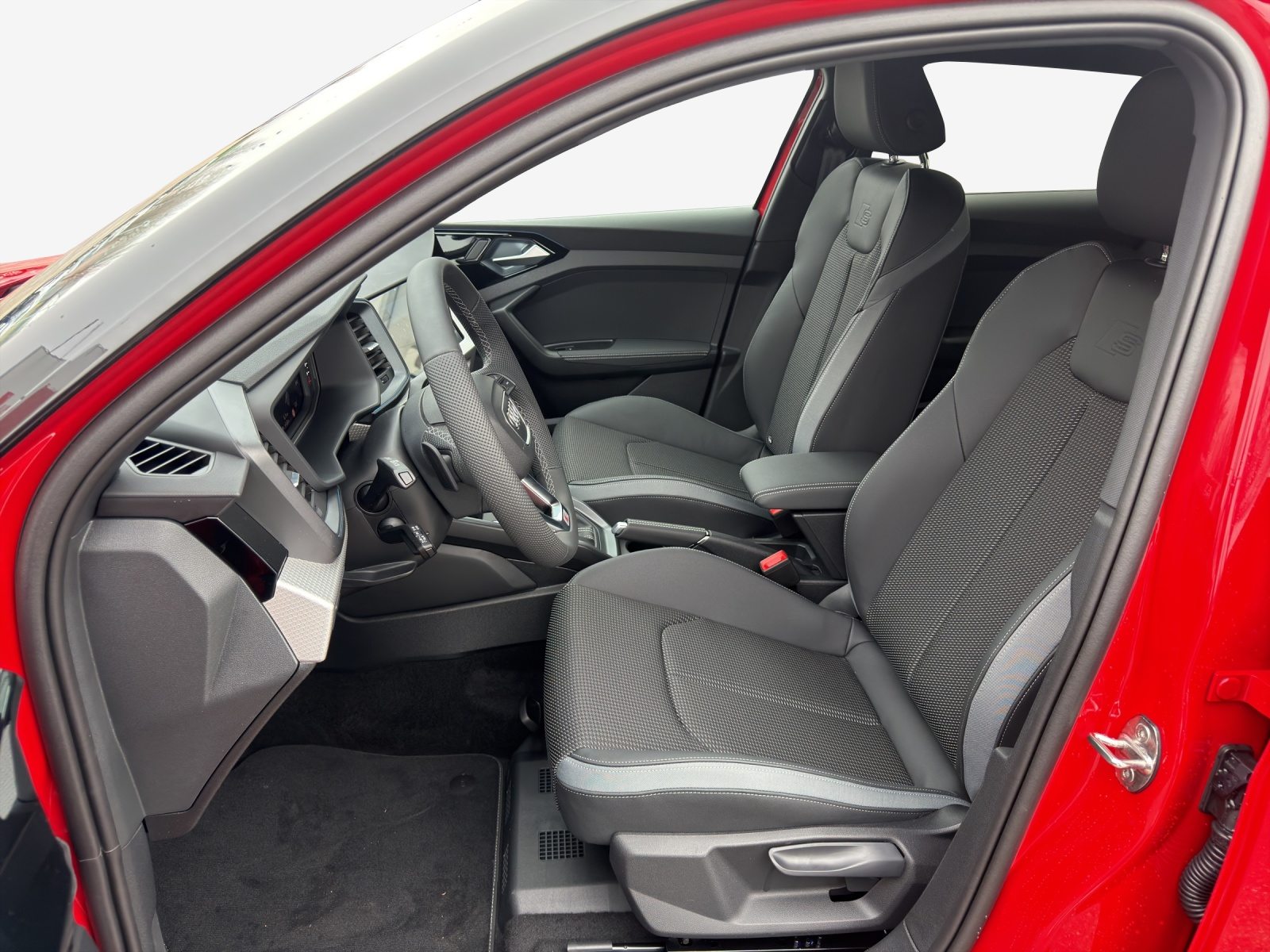 AUDI A1 Sportback 30 TFSI S line Attraction, Petrol, New car, Automatic - 7