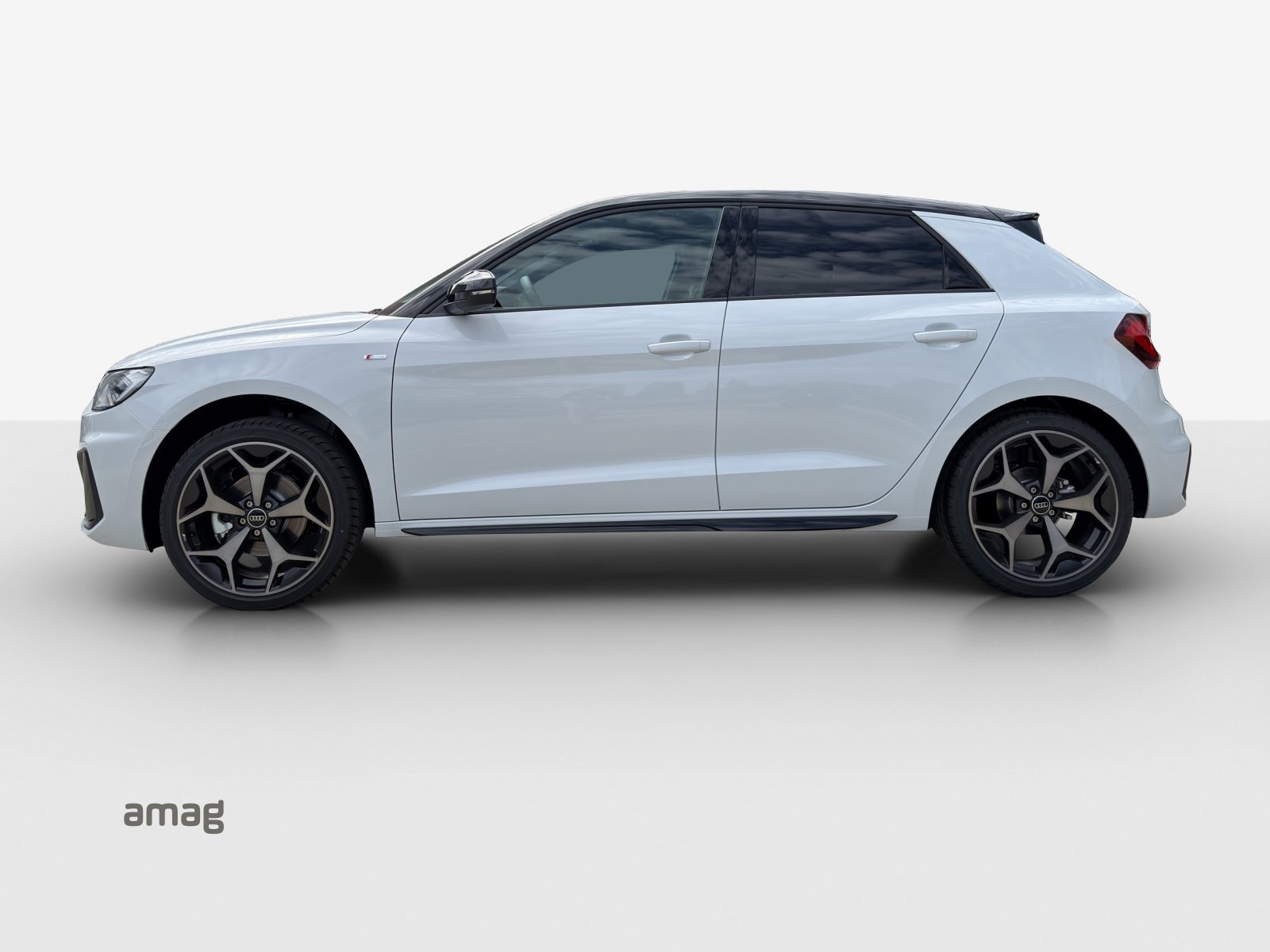 AUDI A1 Sportback 30 TFSI S line Attraction, Petrol, New car, Automatic - 2