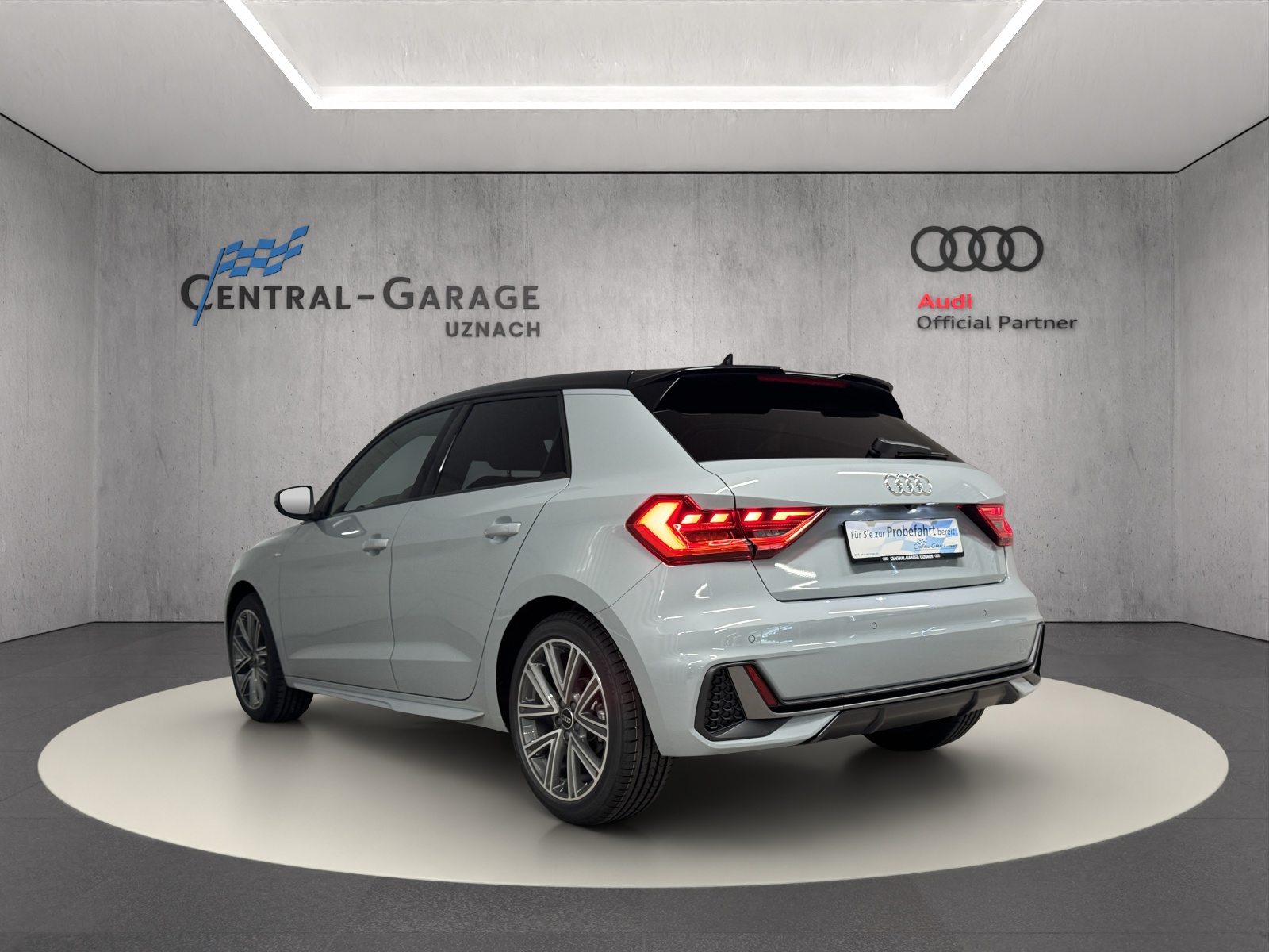 AUDI A1 Sportback 35 TFSI S line, Petrol, New car, Automatic - 3