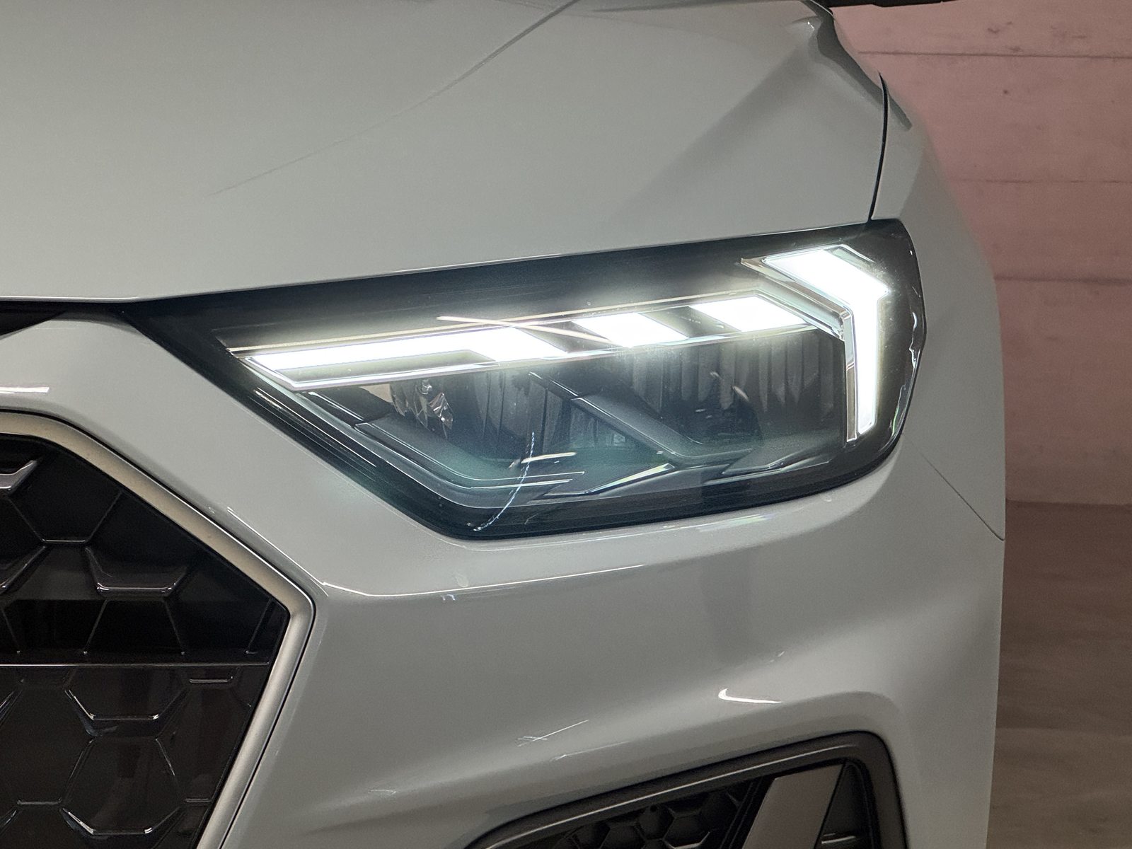 AUDI A1 Sportback 35 TFSI S line, Petrol, New car, Automatic - 6