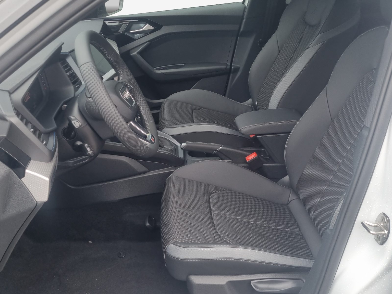 AUDI A1 Sportback 30 TFSI S line Attraction, Essence, Voiture nouvelle, Automatique - 7