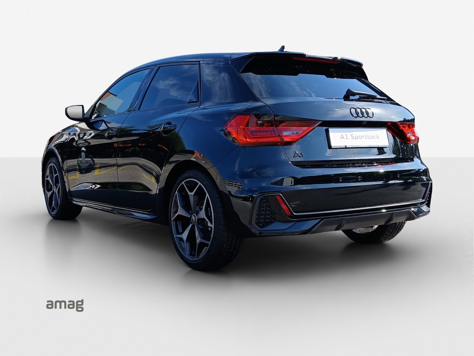 AUDI A1 Sportback 30 TFSI S line Attraction, Petrol, New car, Automatic - 3