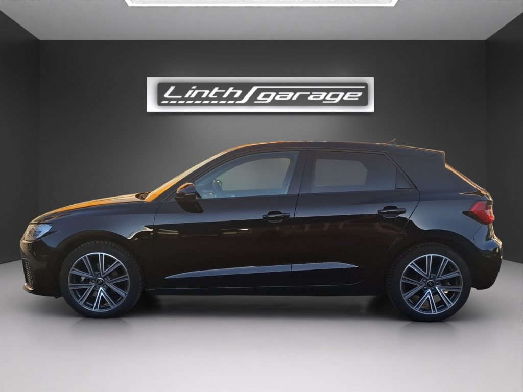 AUDI A1 1.0 30 TFSI Sportback intense, Petrol, Second hand / Used, Automatic - 3