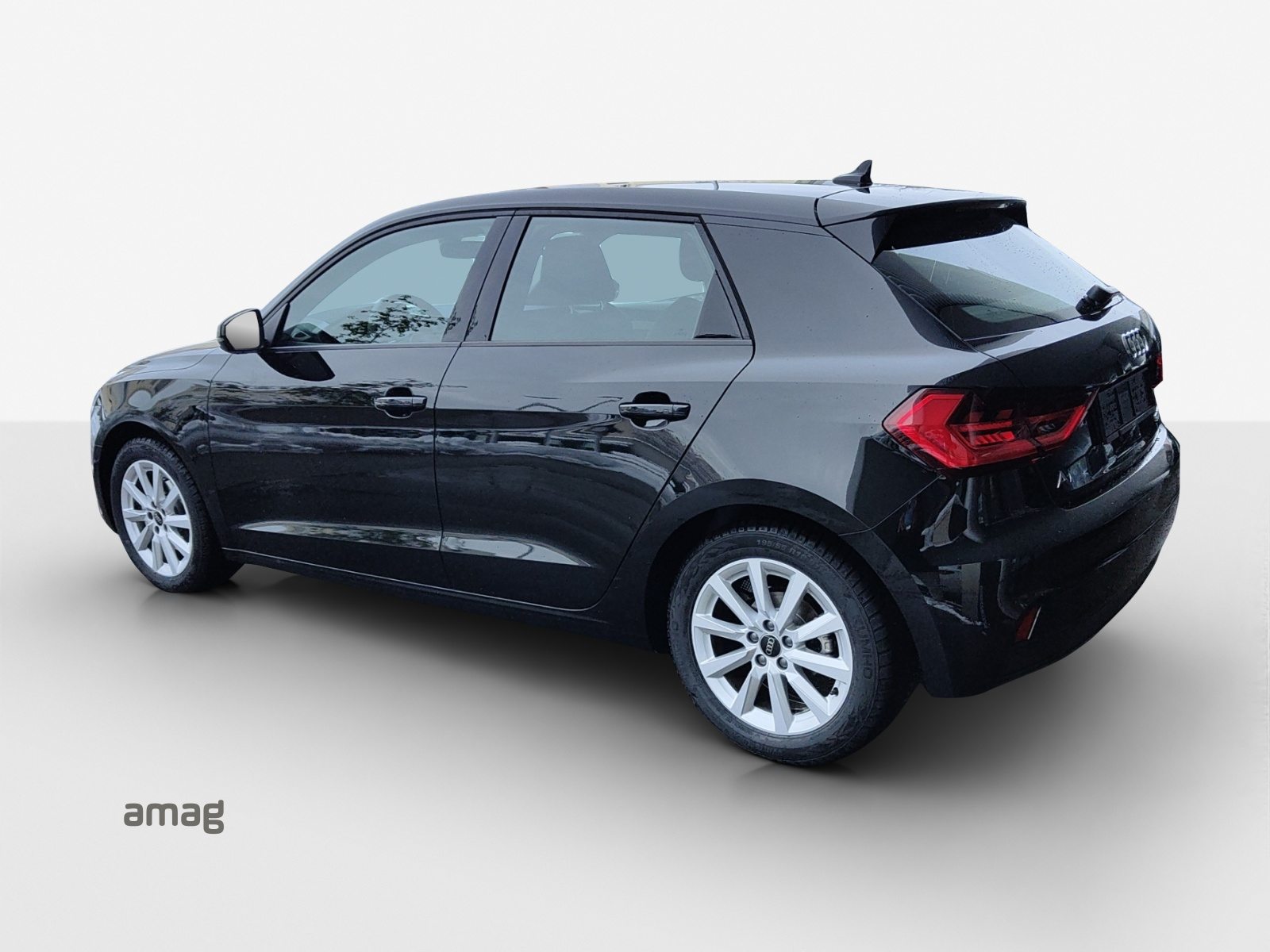 AUDI A1 Sportback 30 TFSI Attraction, Benzin, Occasion / Gebraucht, Automatik - 3