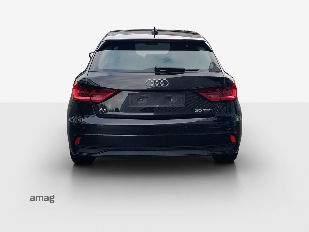 AUDI A1 SB 30 TFSI S tronic, Benzin, Occasion / Gebraucht, Automatik - 4