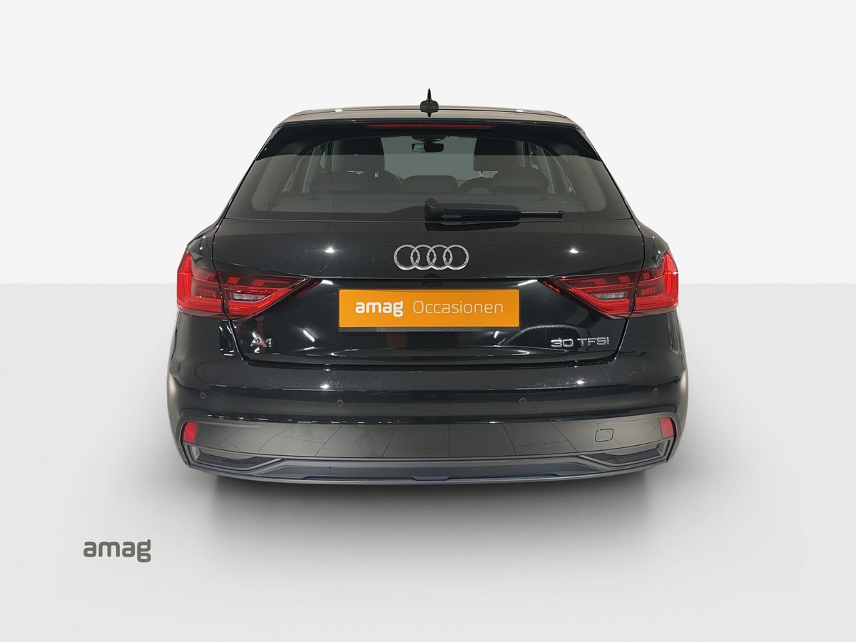 AUDI A1 SB 30 TFSI S tronic, Benzin, Occasion / Gebraucht, Automatik - 4