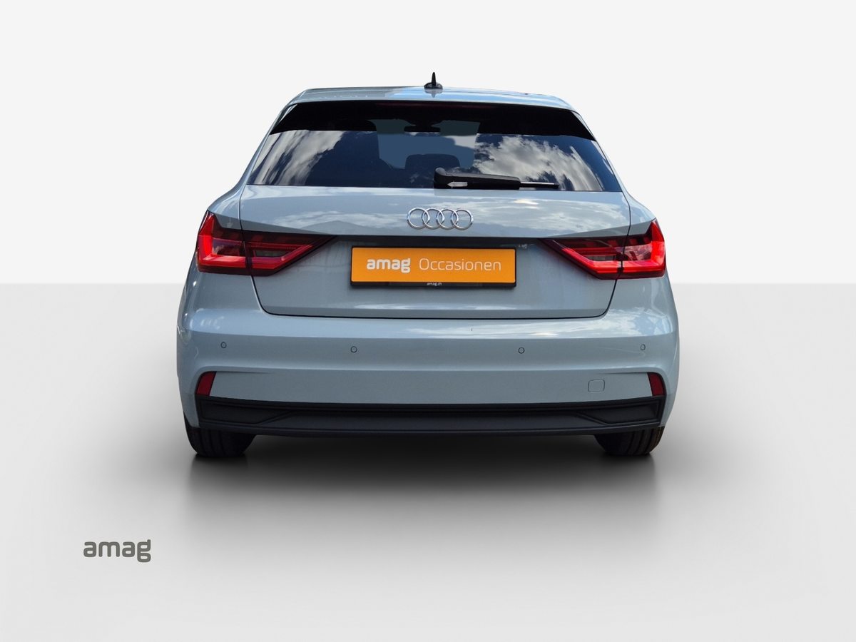 AUDI A1 SB 30 TFSI S tronic, Essence, Occasion / Utilisé, Automatique - 4