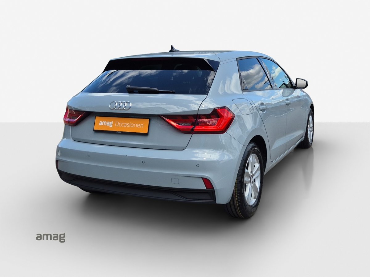 AUDI A1 SB 30 TFSI S tronic, Essence, Occasion / Utilisé, Automatique - 5