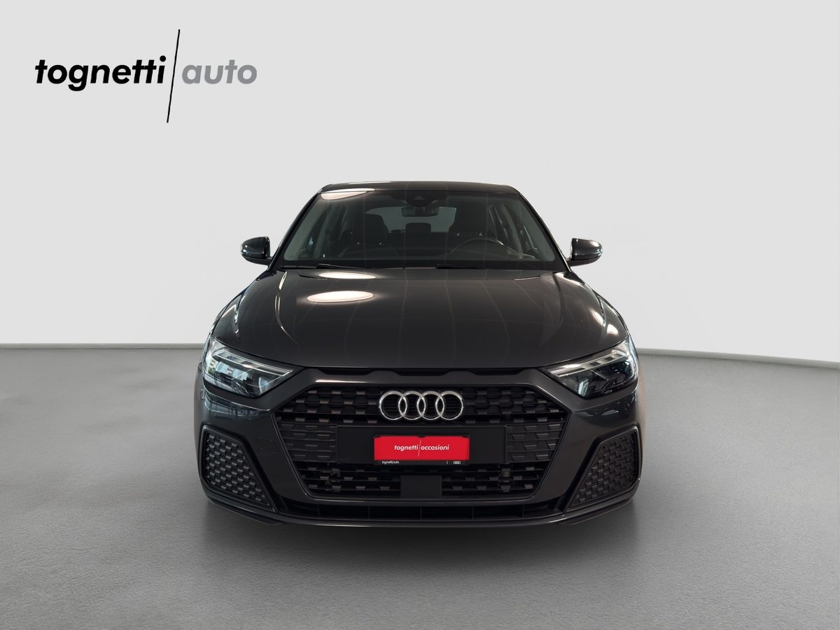 AUDI A1 Sportback 30 TFSI Attraction, Petrol, Second hand / Used, Automatic - 6