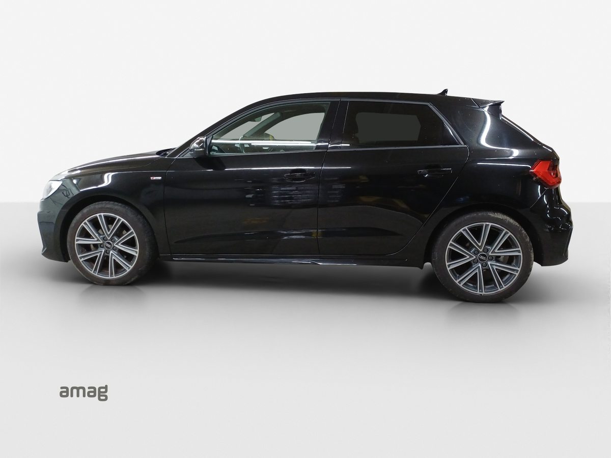 AUDI A1 Sportback 30 TFSI S line Attraction, Benzin, Occasion / Gebraucht, Automatik - 2
