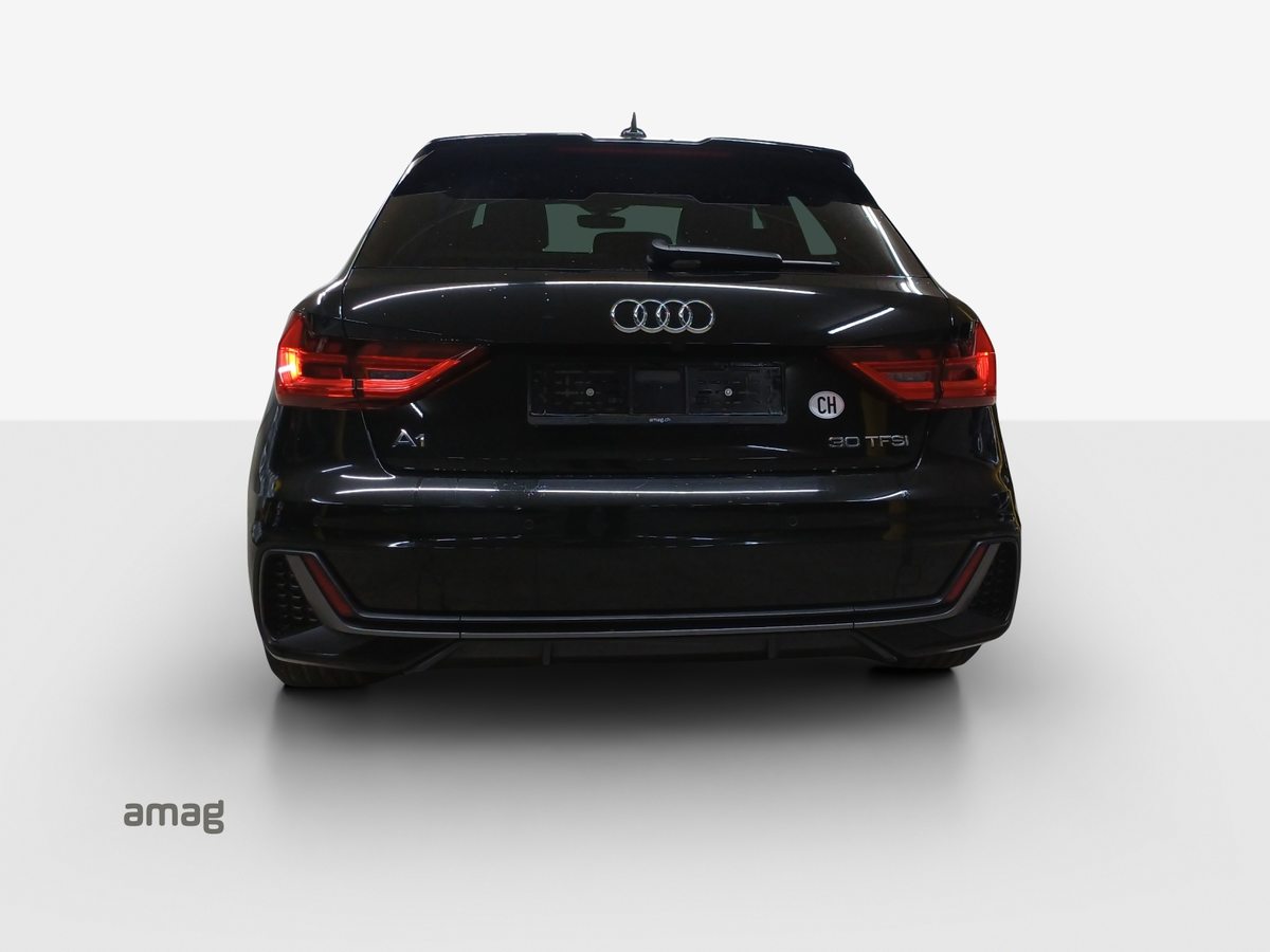 AUDI A1 Sportback 30 TFSI S line Attraction, Benzin, Occasion / Gebraucht, Automatik - 4