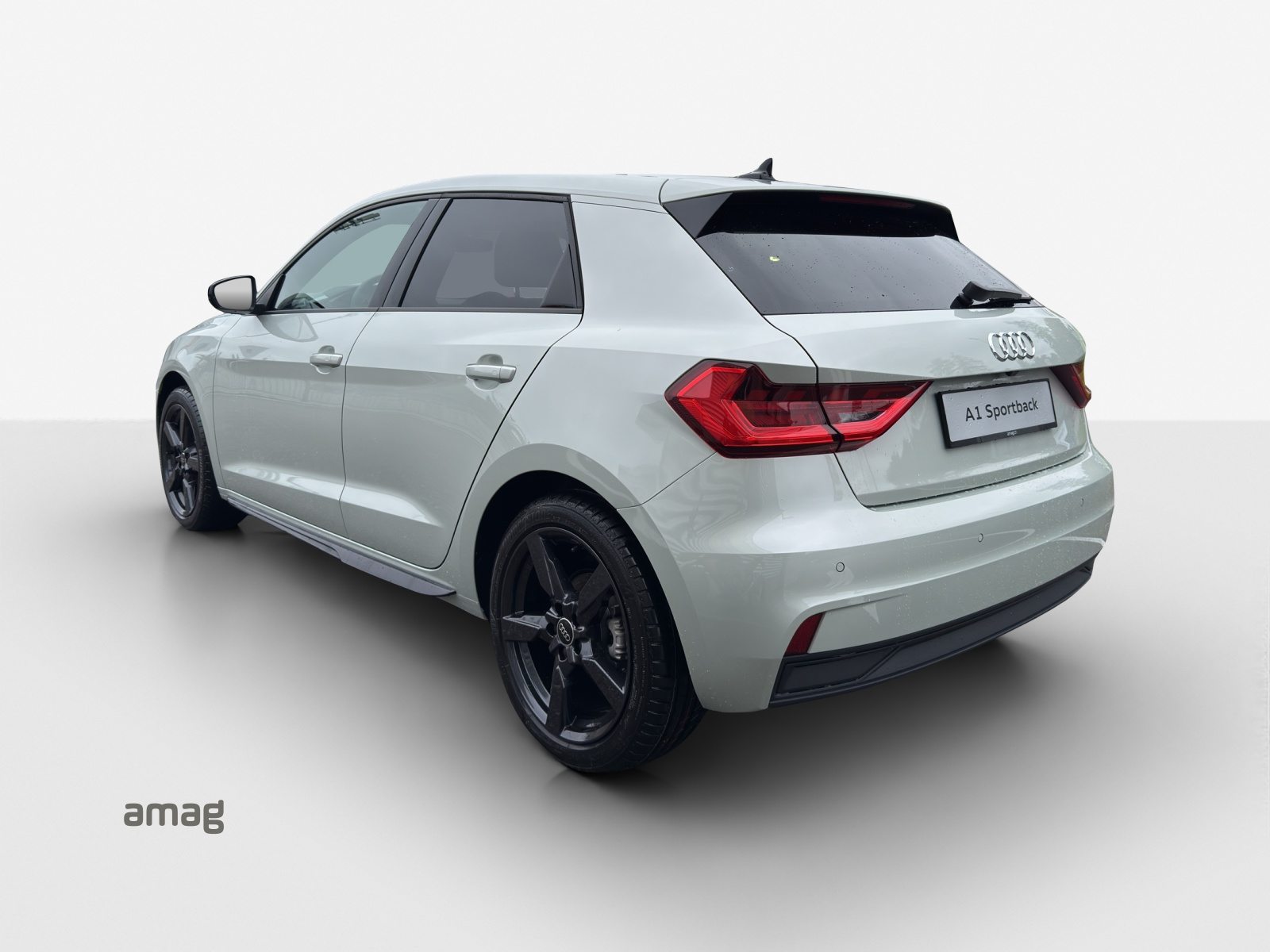 AUDI A1 Sportback 30 TFSI Attraction, Benzin, Occasion / Gebraucht, Automatik - 3