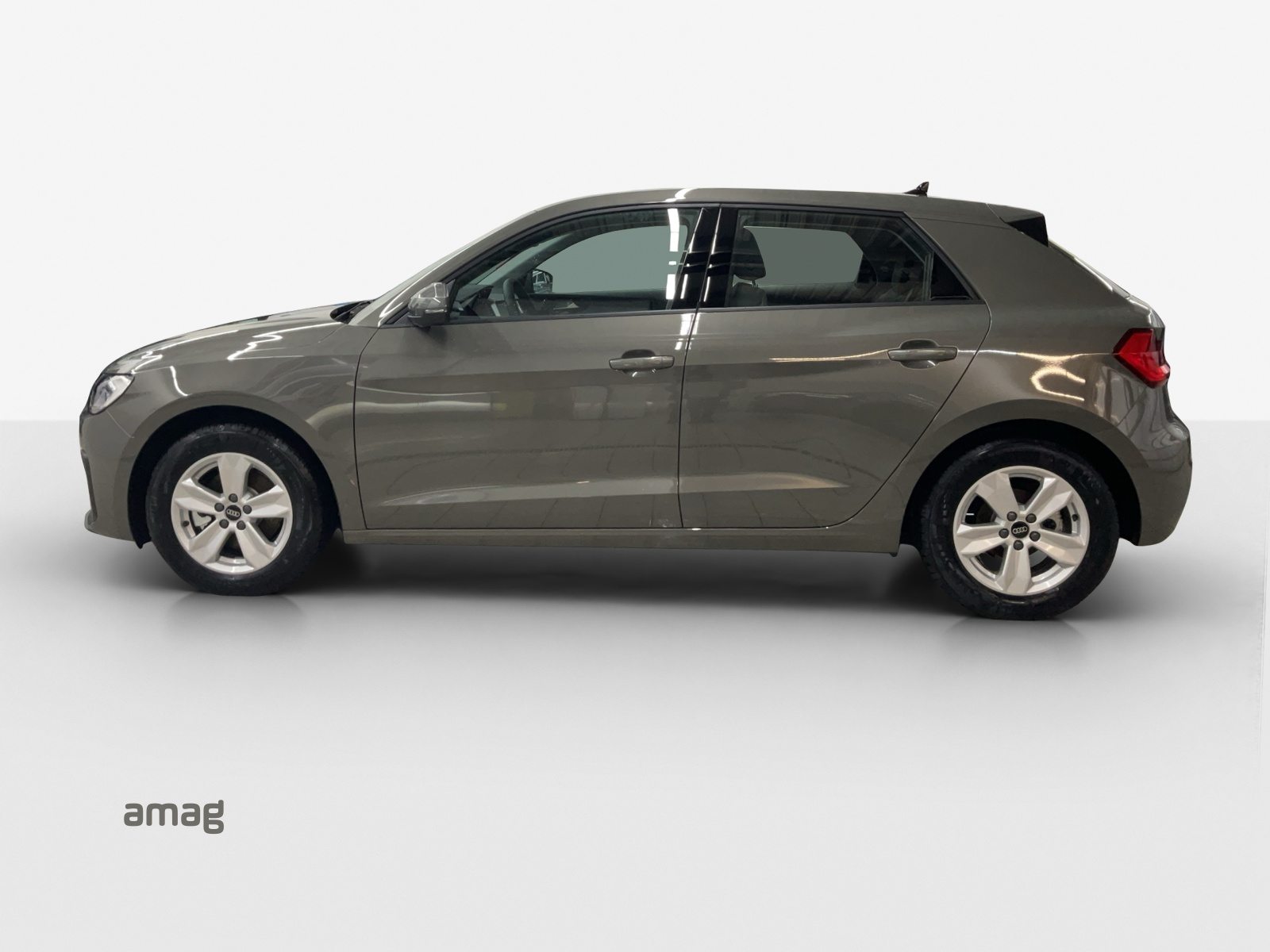 AUDI A1 Sportback 30 TFSI Attraction, Essence, Occasion / Utilisé, Automatique - 2