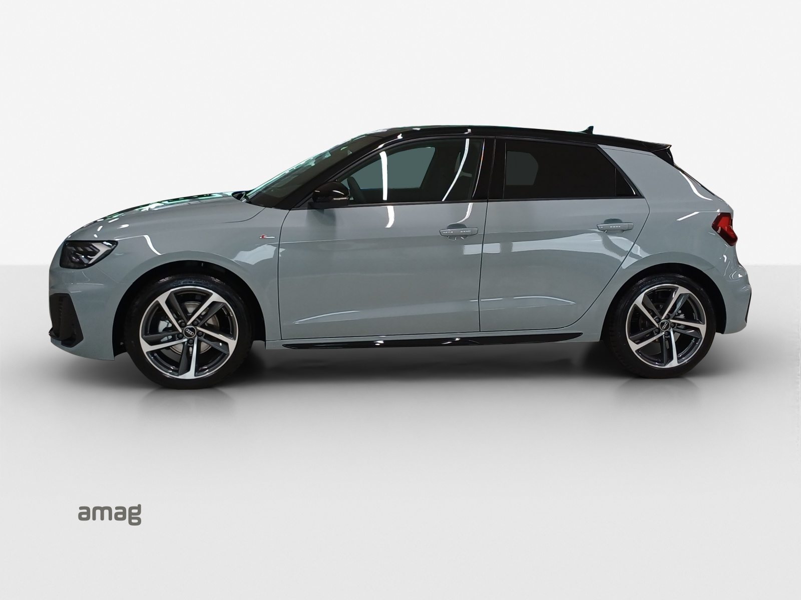 AUDI A1 Sportback 30 TFSI S line Attraction, Benzin, Occasion / Gebraucht, Automatik - 2