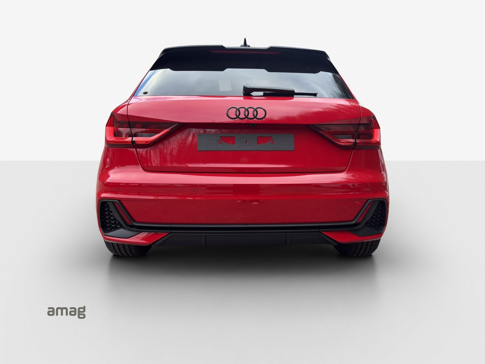 AUDI A1 Sportback 30 TFSI S line Attraction, Petrol, Second hand / Used, Automatic - 3