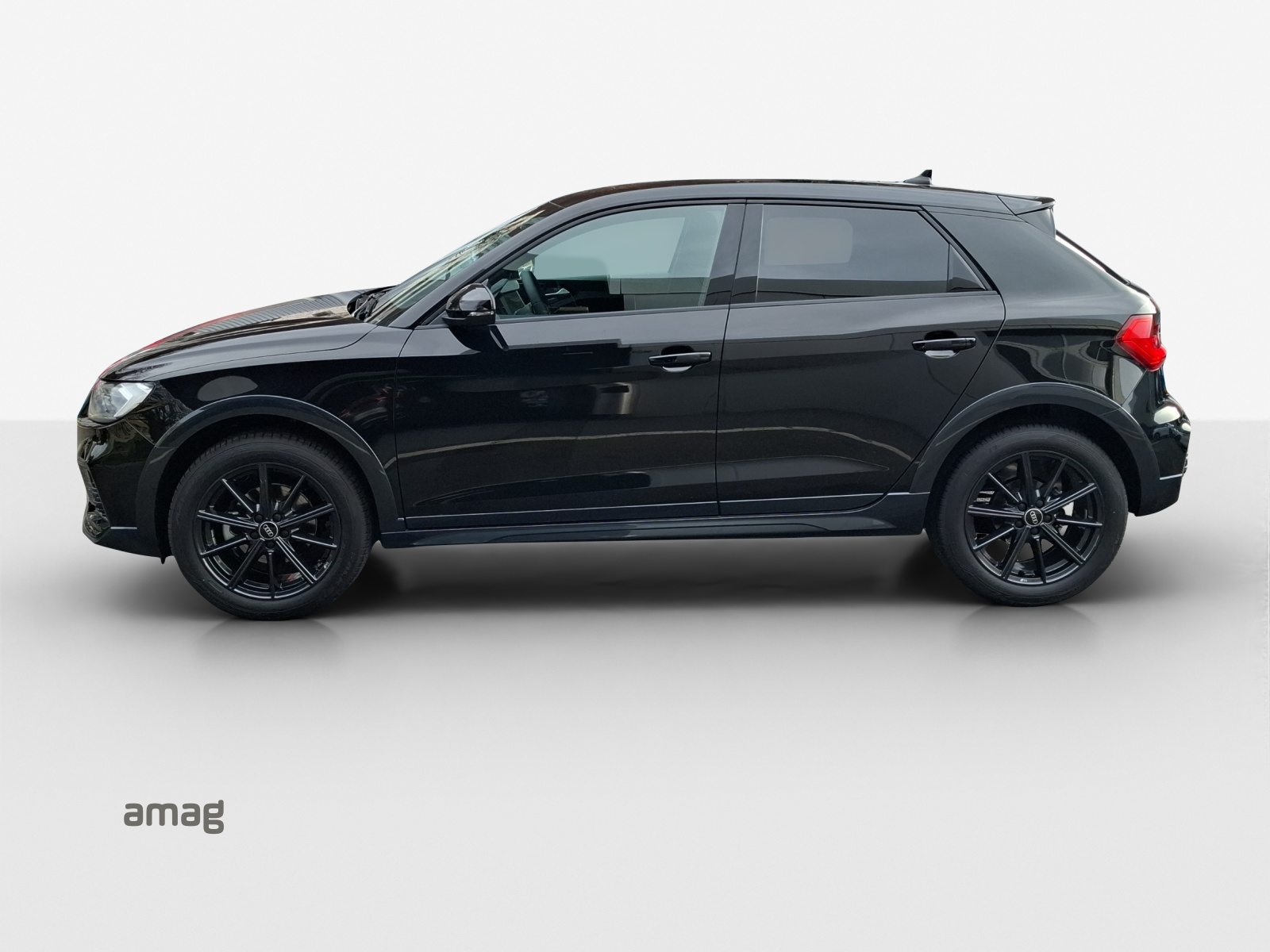 AUDI A1 allstreet 30 TFSI Attraction, Benzin, Occasion / Gebraucht, Automatik - 2