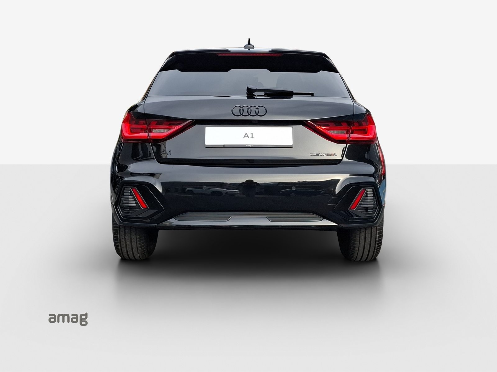 AUDI A1 allstreet 30 TFSI Attraction, Benzin, Occasion / Gebraucht, Automatik - 4
