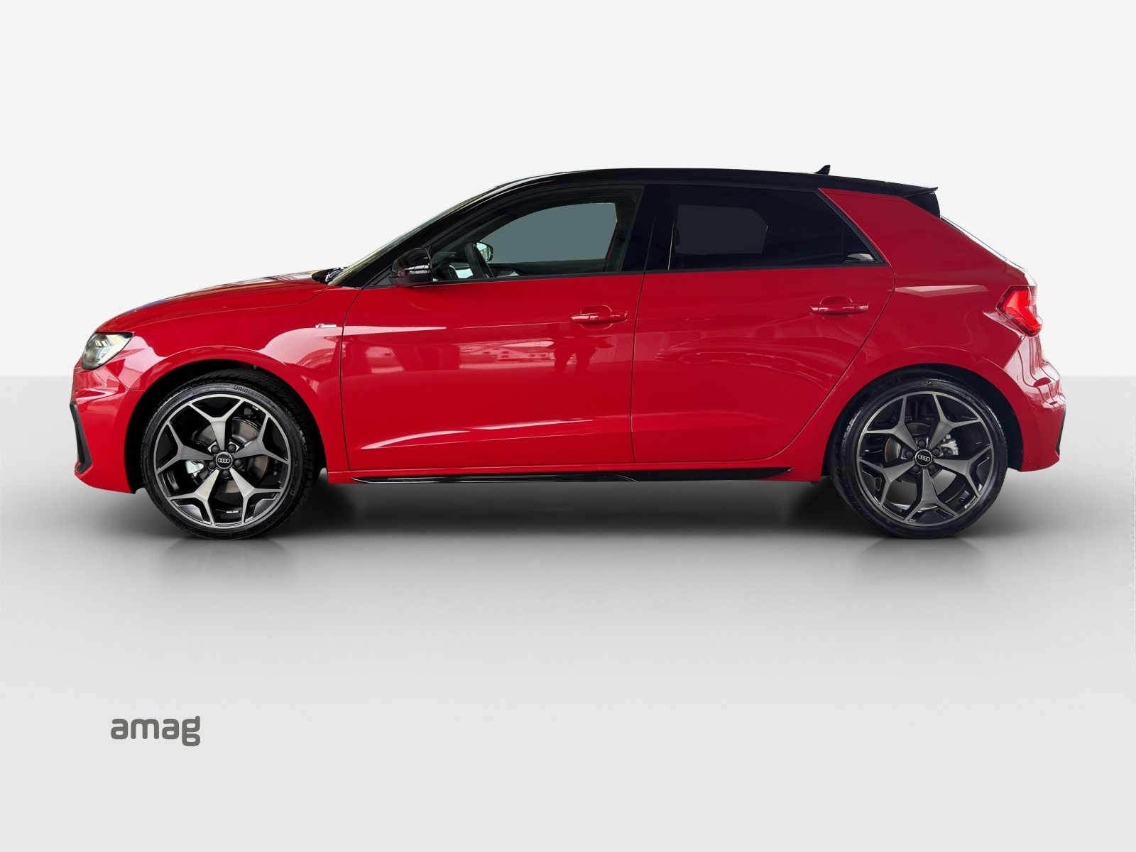 AUDI A1 Sportback 30 TFSI S line Attraction, Benzin, Occasion / Gebraucht, Automatik - 2