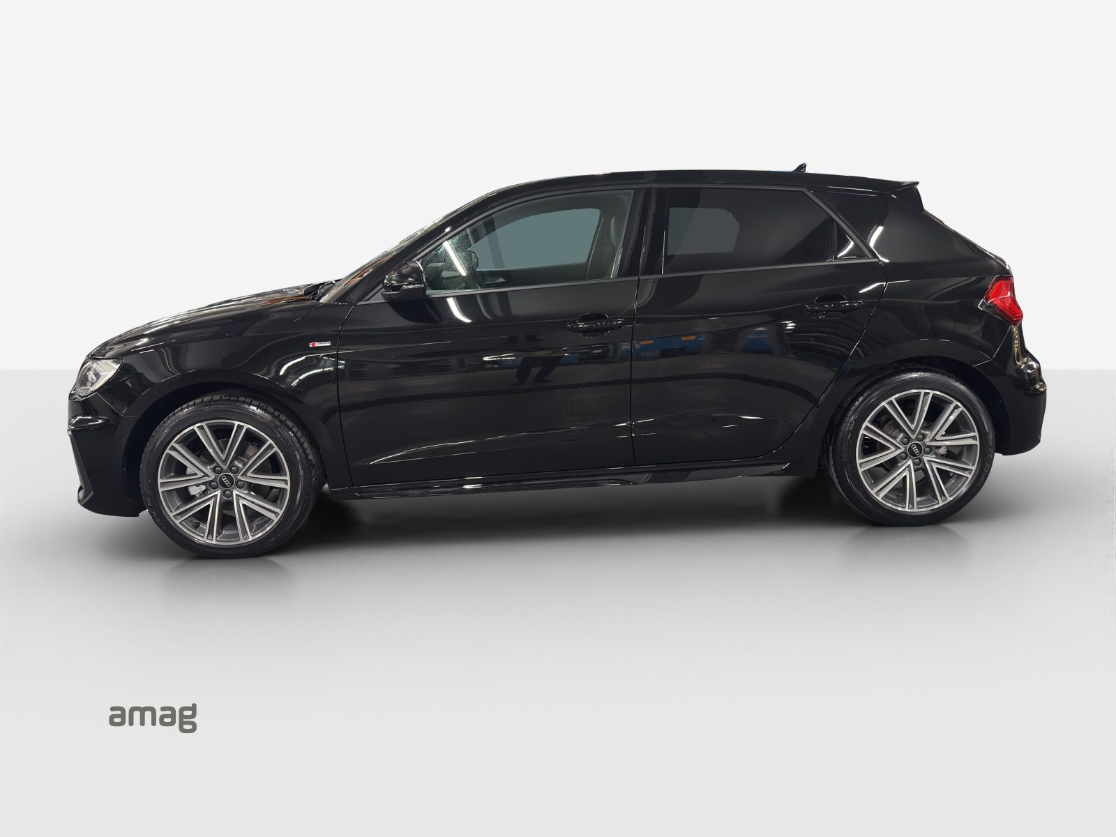 AUDI A1 Sportback 35 TFSI S line, Benzin, Occasion / Gebraucht, Automatik - 2