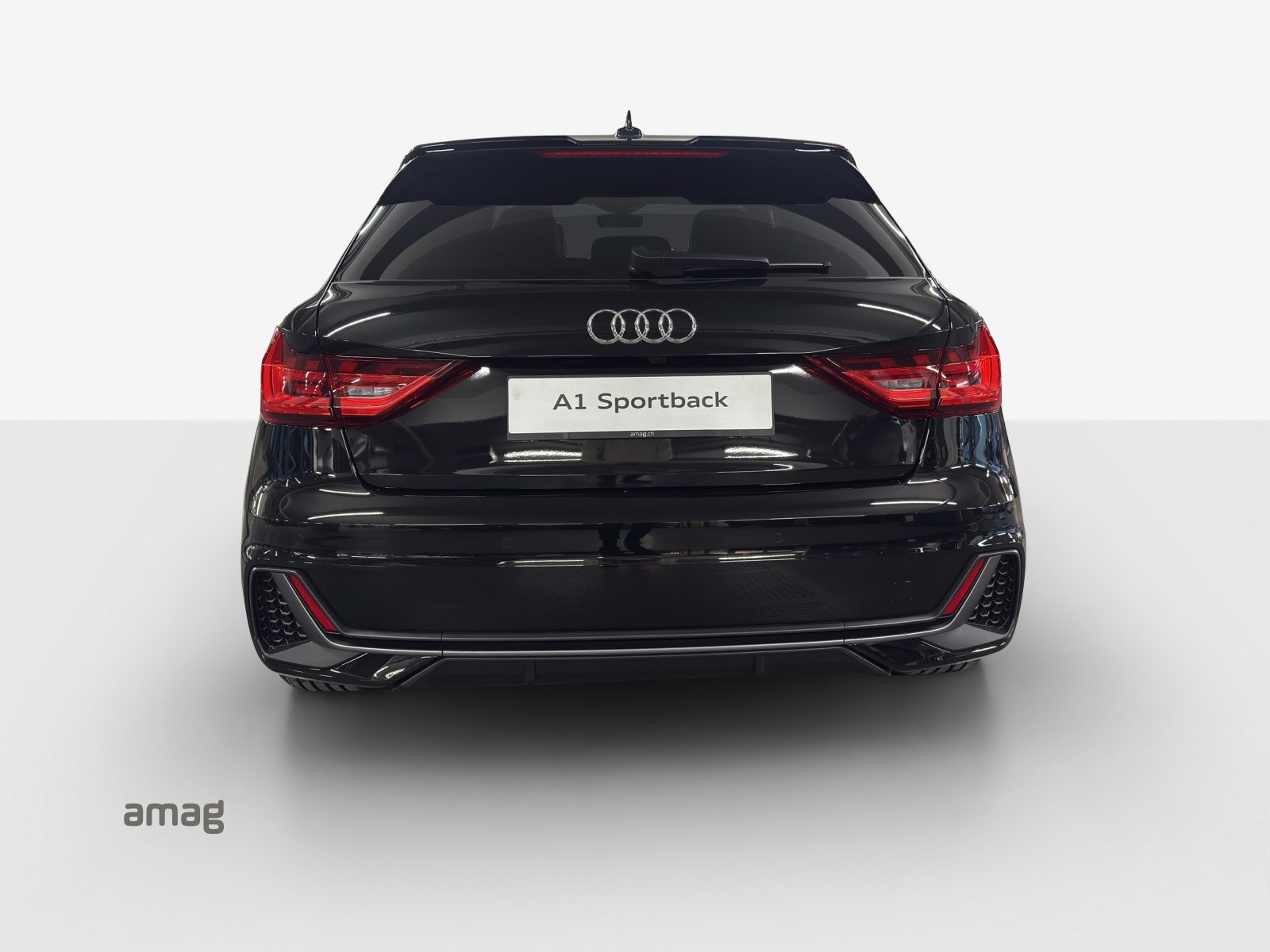 AUDI A1 Sportback 35 TFSI S line, Benzin, Occasion / Gebraucht, Automatik - 4