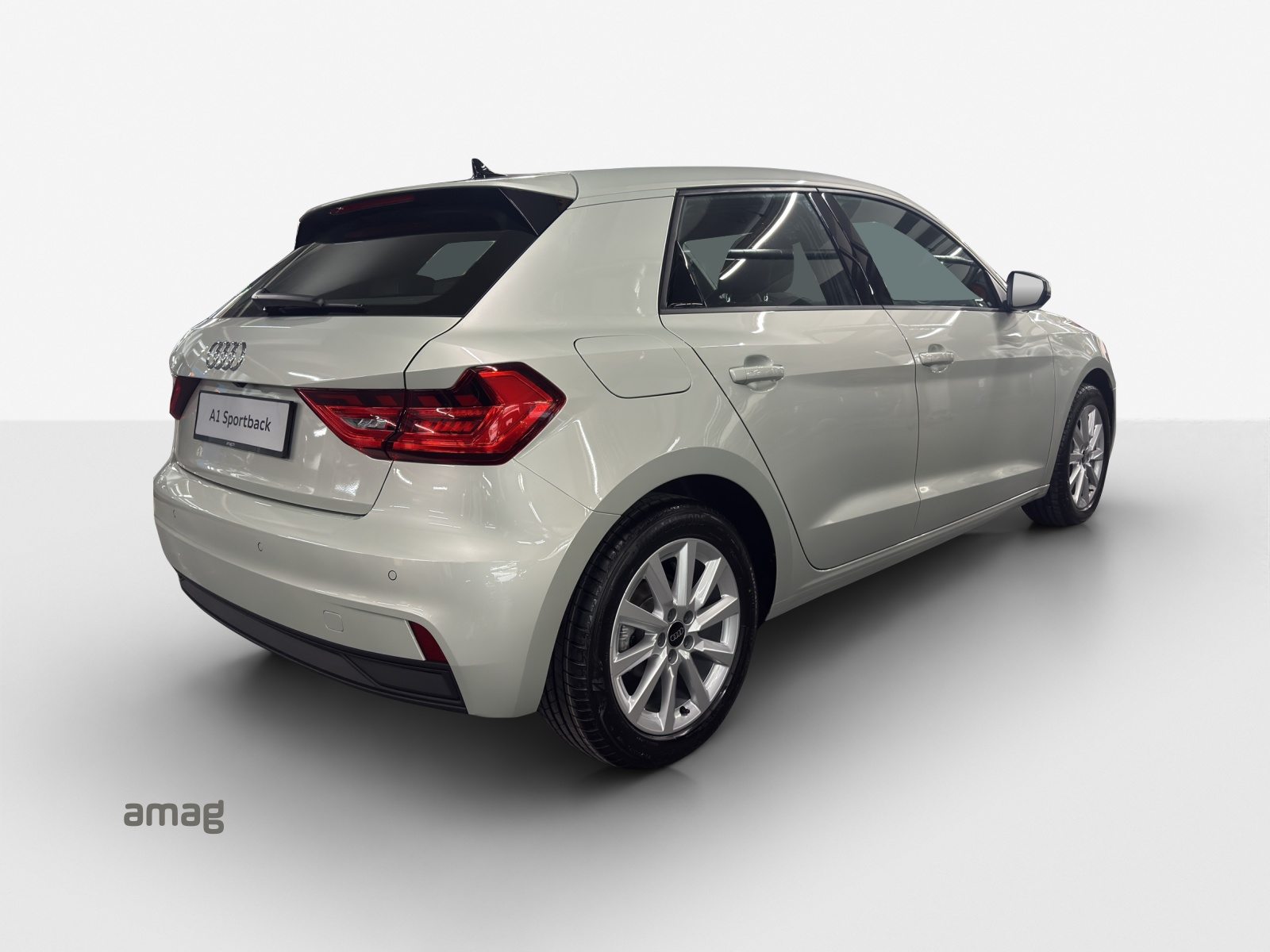 AUDI A1 Sportback 30 TFSI Attraction, Petrol, Second hand / Used, Automatic - 5