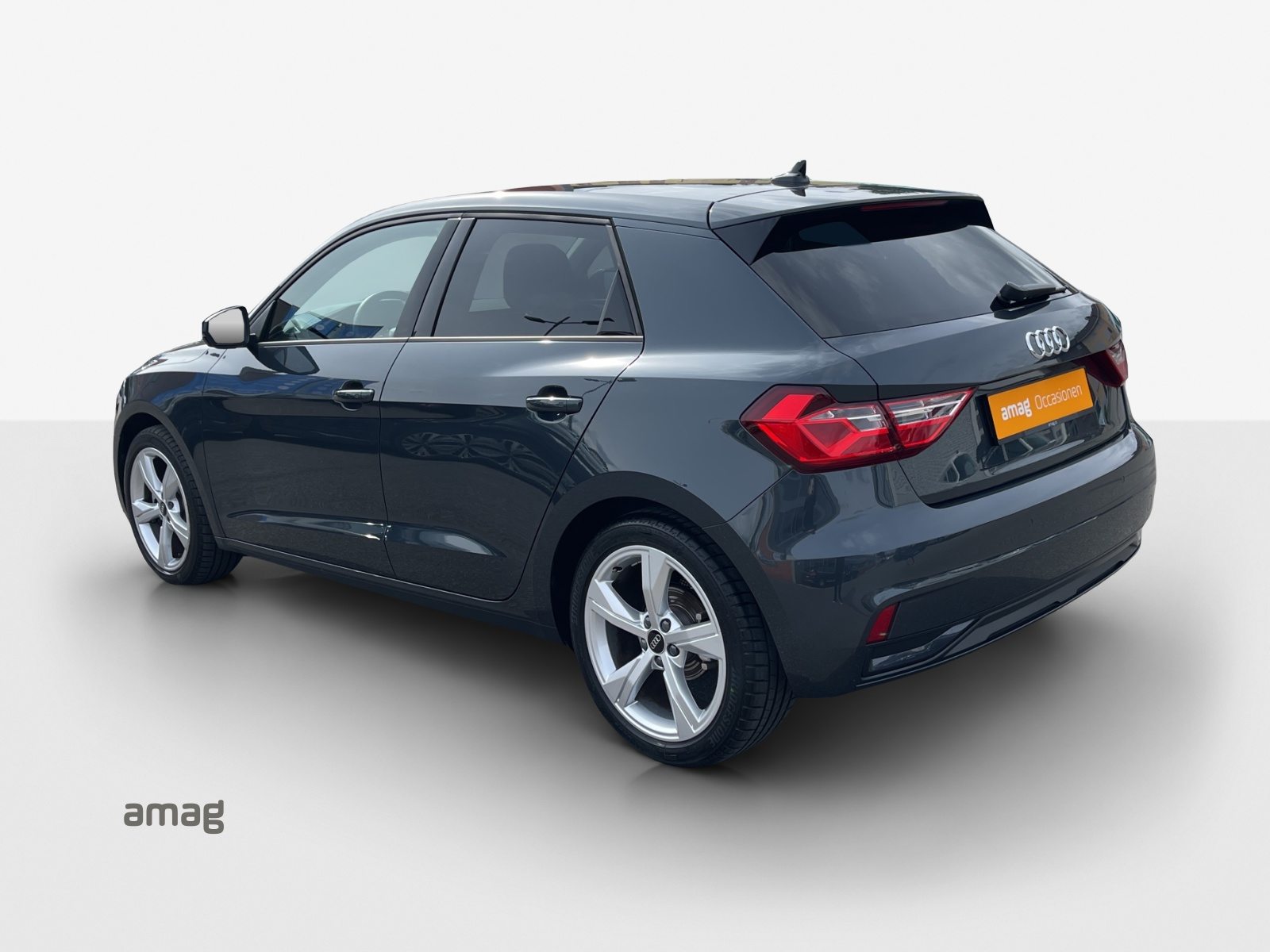 AUDI A1 Sportback 30 TFSI advanced, Petrol, Second hand / Used, Automatic - 3