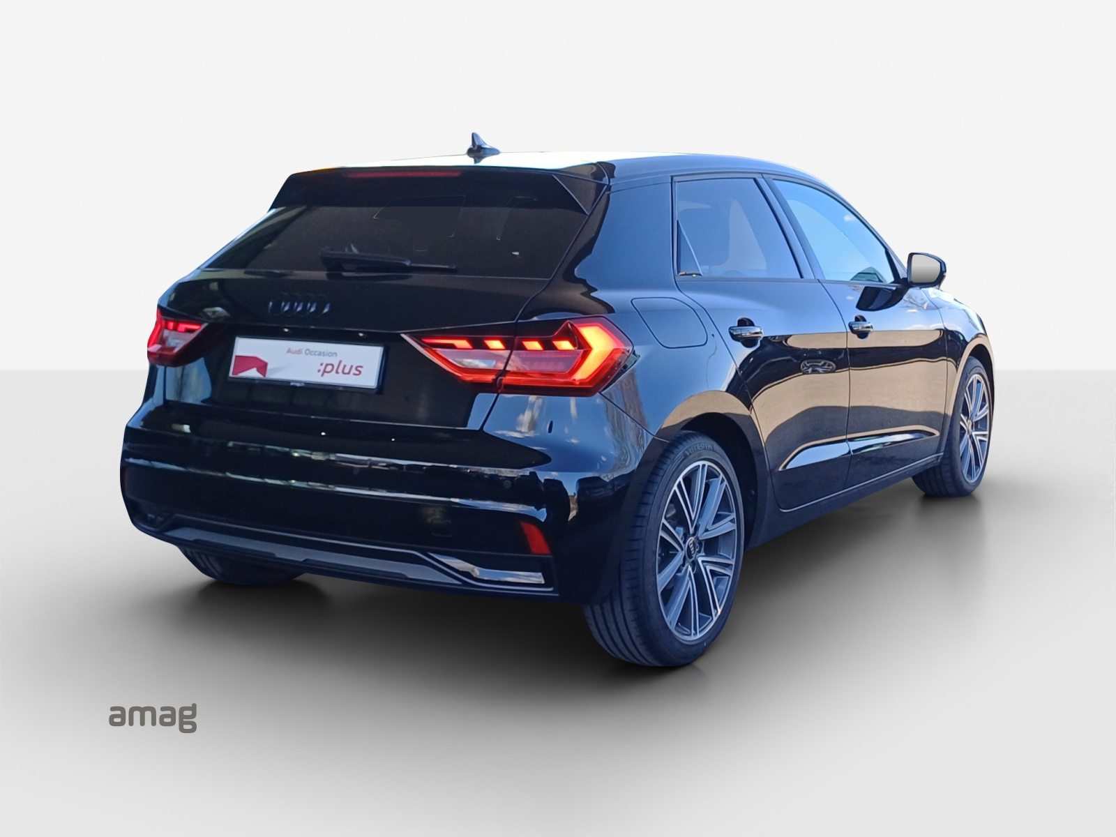 AUDI A1 Sportback 30 TFSI Attraction, Petrol, Second hand / Used, Automatic - 5