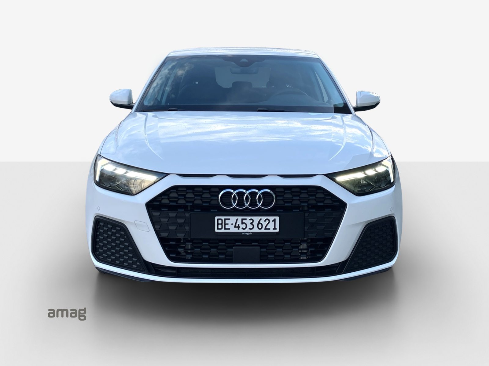 AUDI A1 Sportback 30 TFSI Attraction, Benzin, Occasion / Gebraucht, Automatik - 7