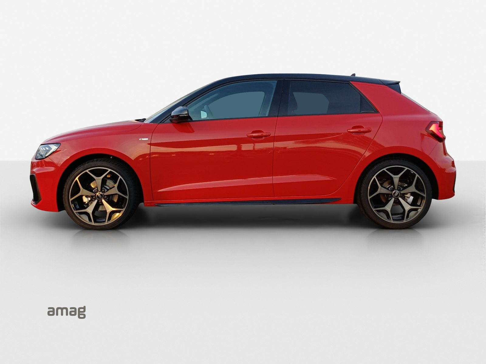 AUDI A1 Sportback 30 TFSI S line Attraction, Petrol, Second hand / Used, Automatic - 2