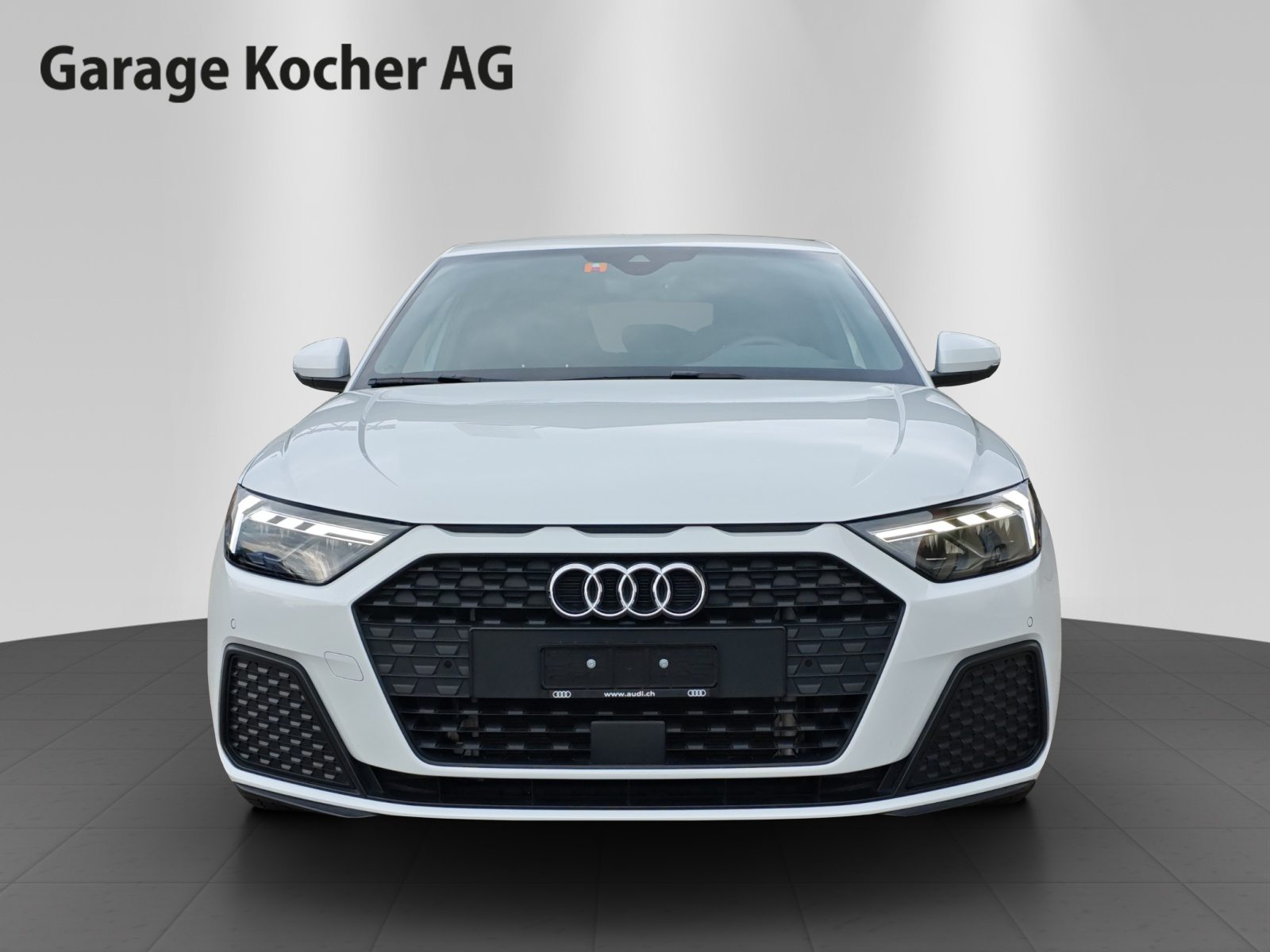AUDI A1 Sportback 30 TFSI Attraction, Essence, Occasion / Utilisé, Automatique - 2