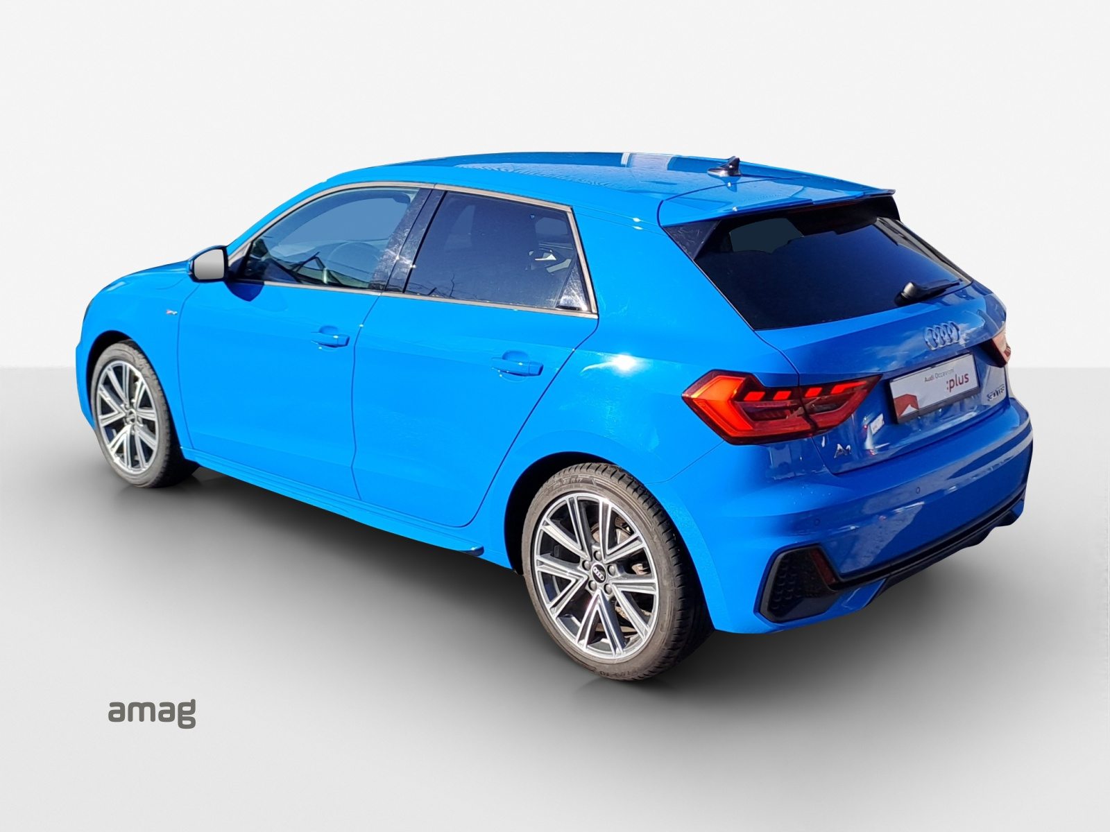 AUDI A1 Sportback 30 TFSI S line Attraction, Petrol, Second hand / Used, Automatic - 3