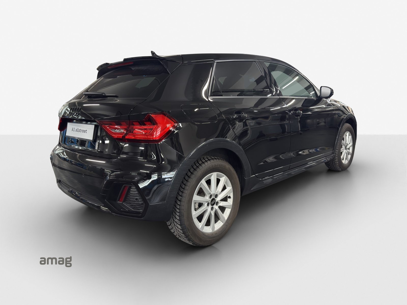 AUDI A1 allstreet 30 TFSI Attraction, Benzin, Occasion / Gebraucht, Automatik - 5