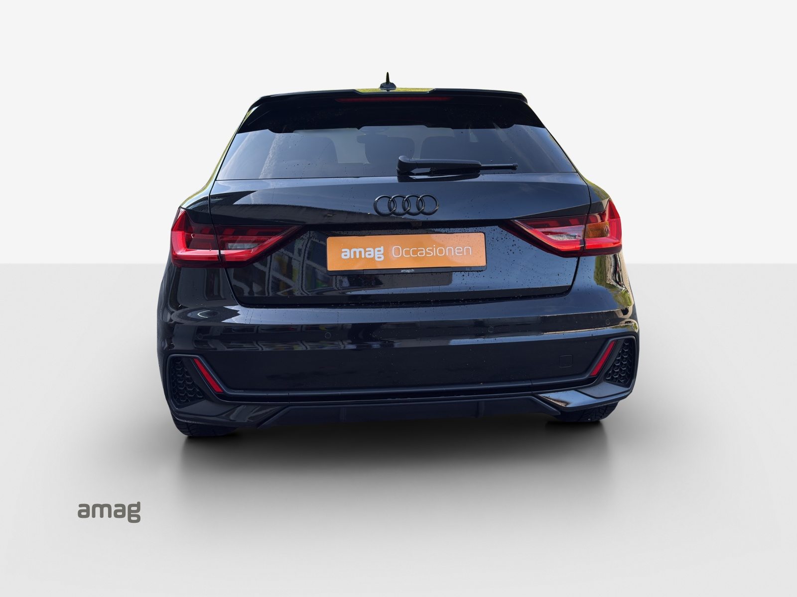 AUDI A1 Sportback 35 TFSI S line, Benzin, Occasion / Gebraucht, Automatik - 4