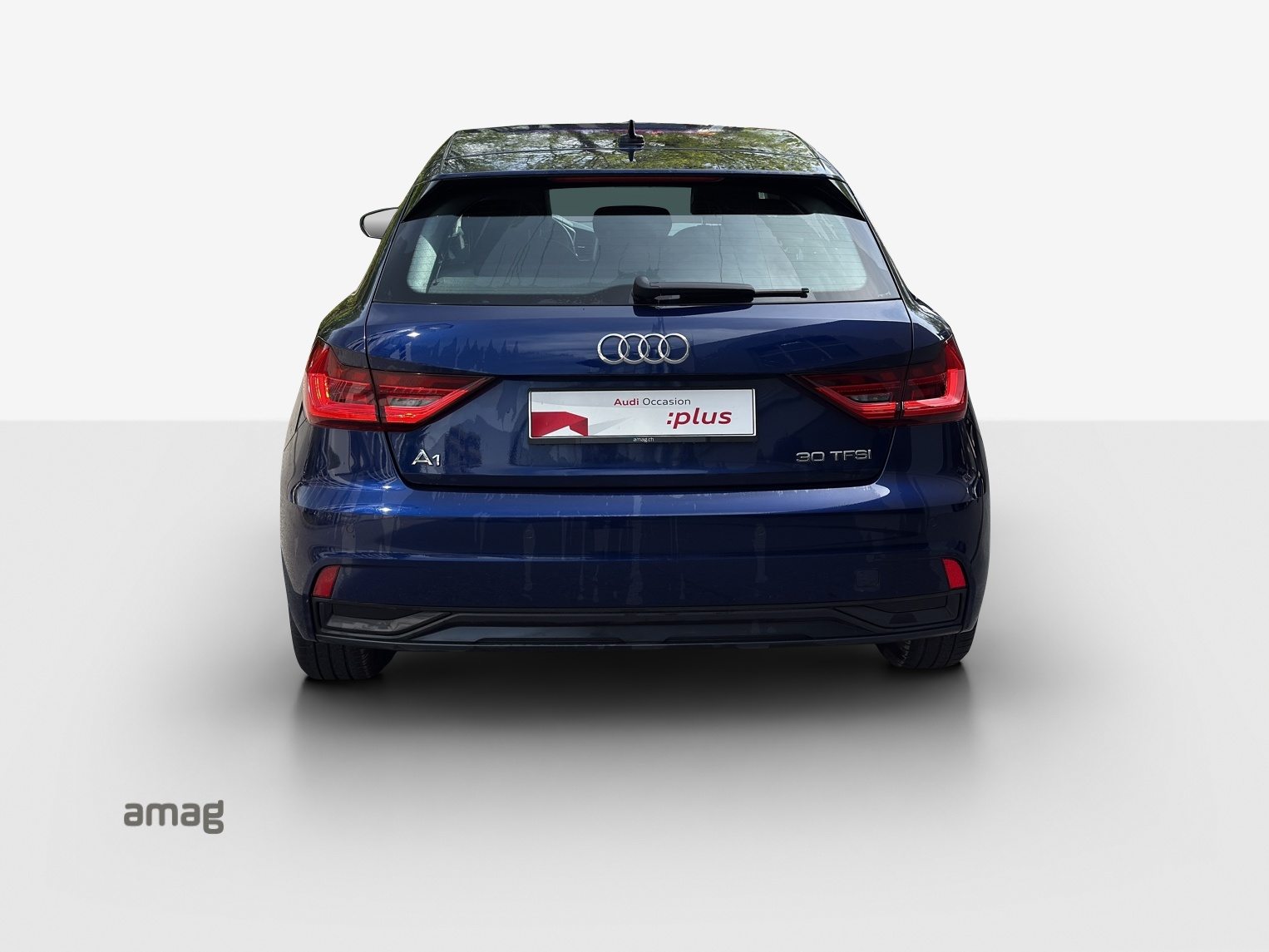 AUDI A1 Sportback 35 TFSI S line, Petrol, Second hand / Used, Automatic - 4