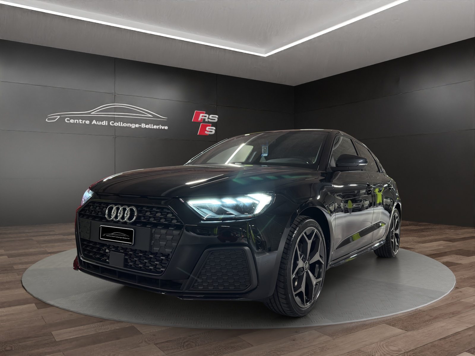 AUDI A1 Sportback 30 TFSI Attraction, Benzin, Occasion / Gebraucht, Automatik