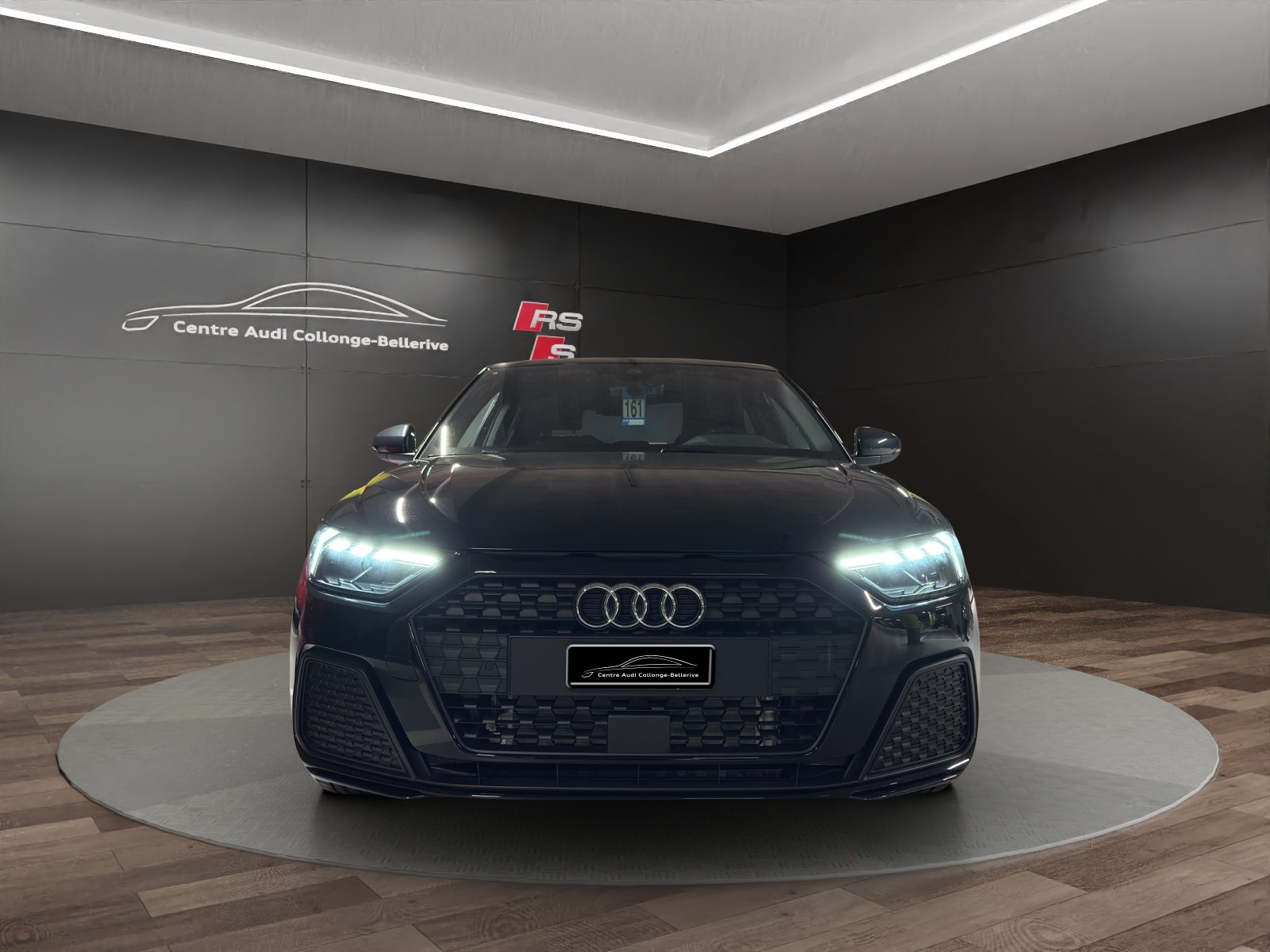 AUDI A1 Sportback 30 TFSI Attraction, Benzin, Occasion / Gebraucht, Automatik - 2