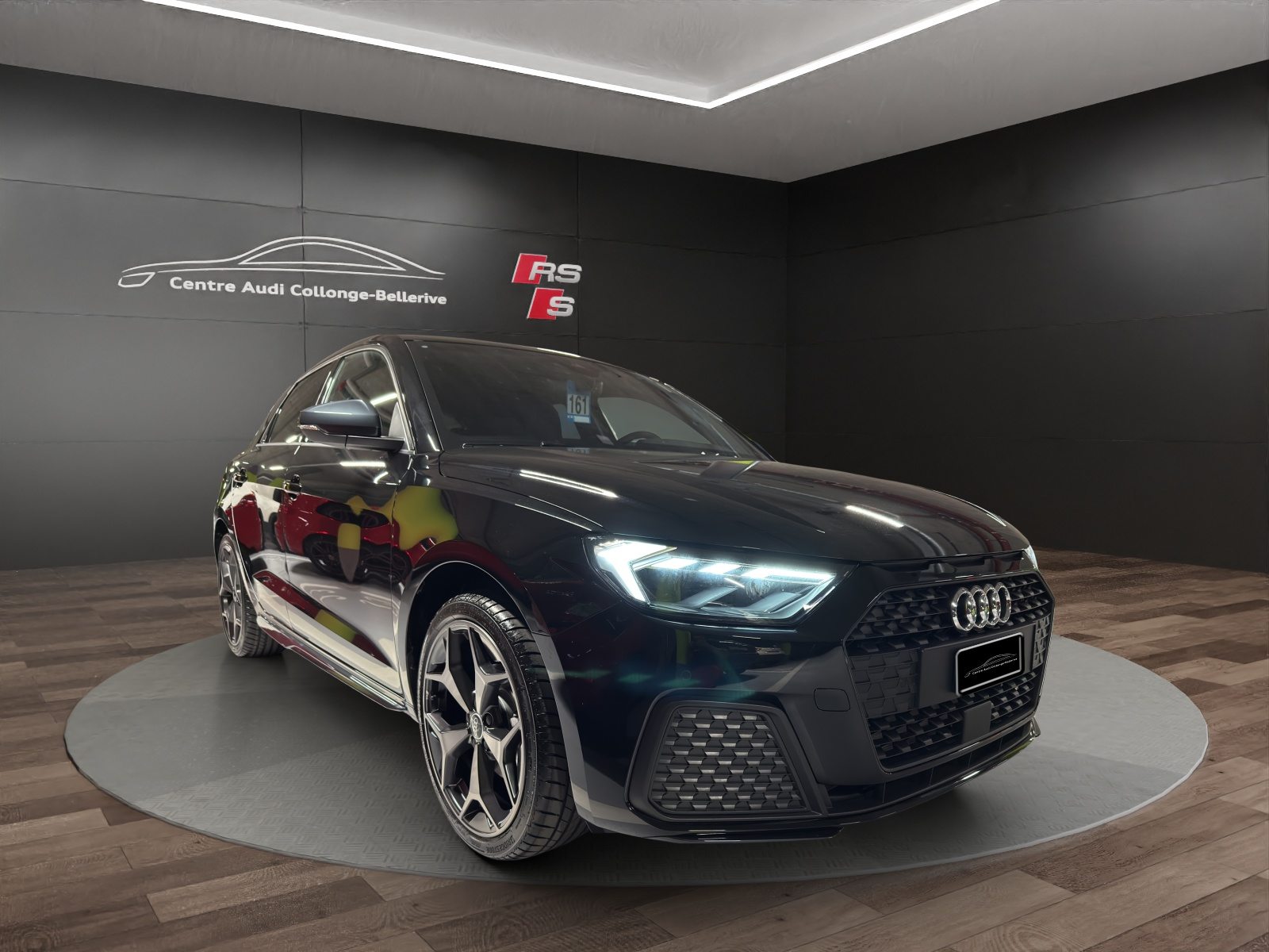 AUDI A1 Sportback 30 TFSI Attraction, Benzin, Occasion / Gebraucht, Automatik - 7