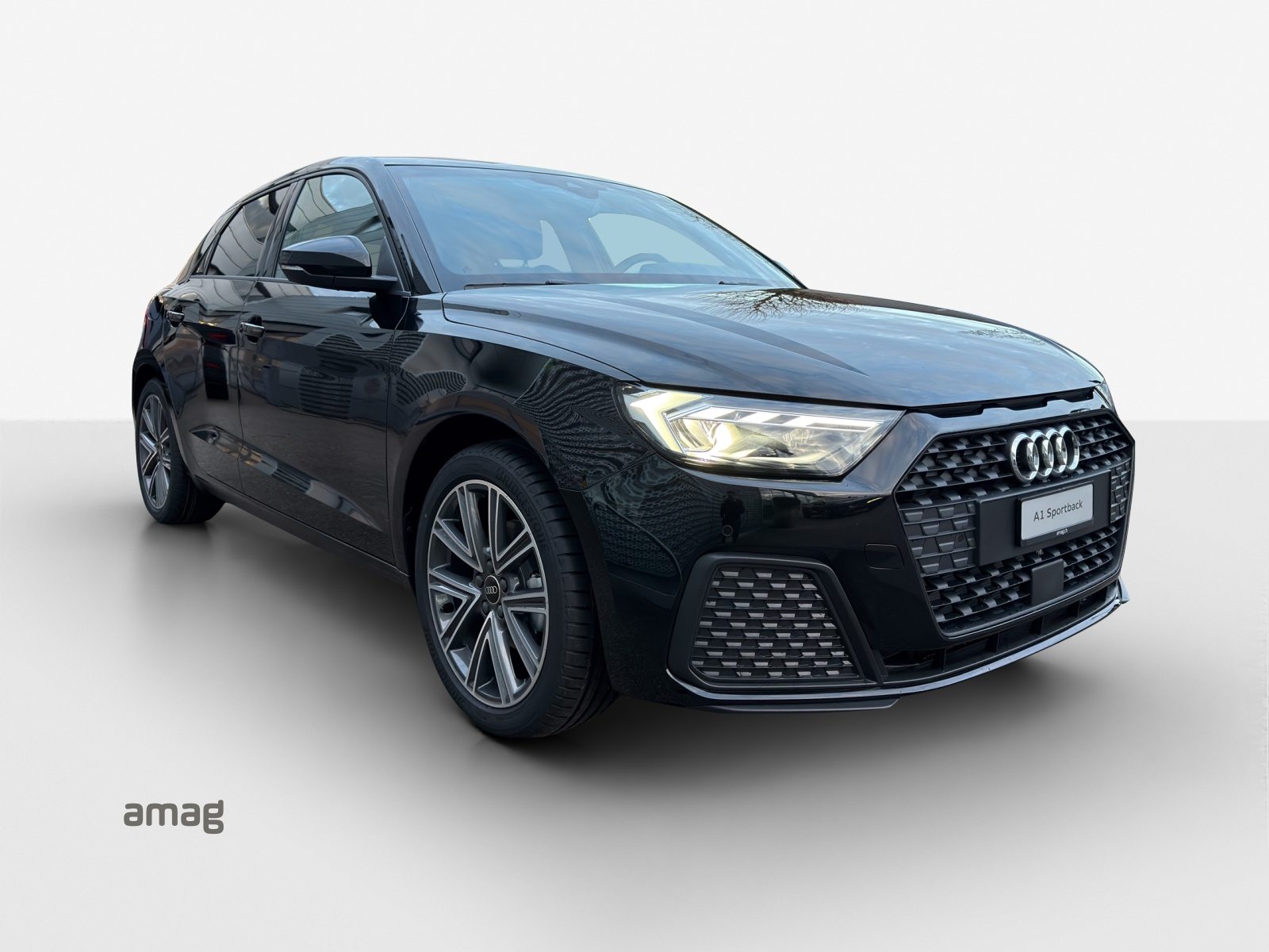 AUDI A1 Sportback 35 TFSI S line, Petrol, Second hand / Used, Automatic - 6
