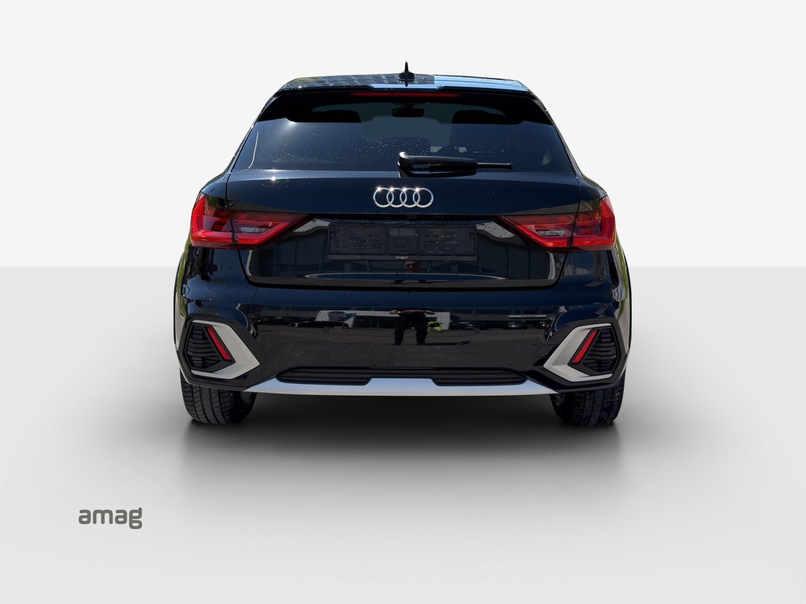 AUDI A1 allstreet 35 TFSI, Petrol, Second hand / Used, Automatic - 4