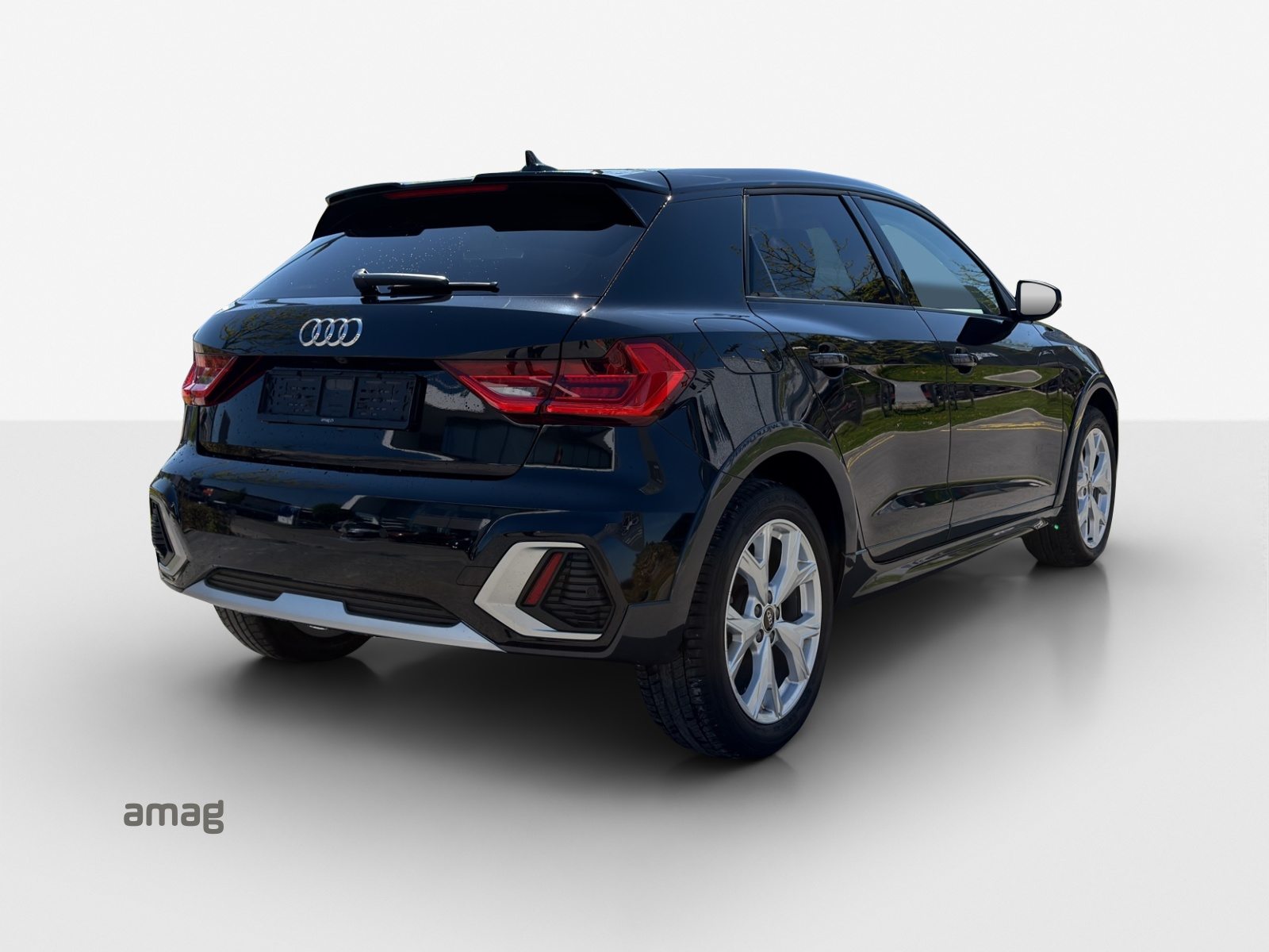 AUDI A1 allstreet 35 TFSI, Petrol, Second hand / Used, Automatic - 5