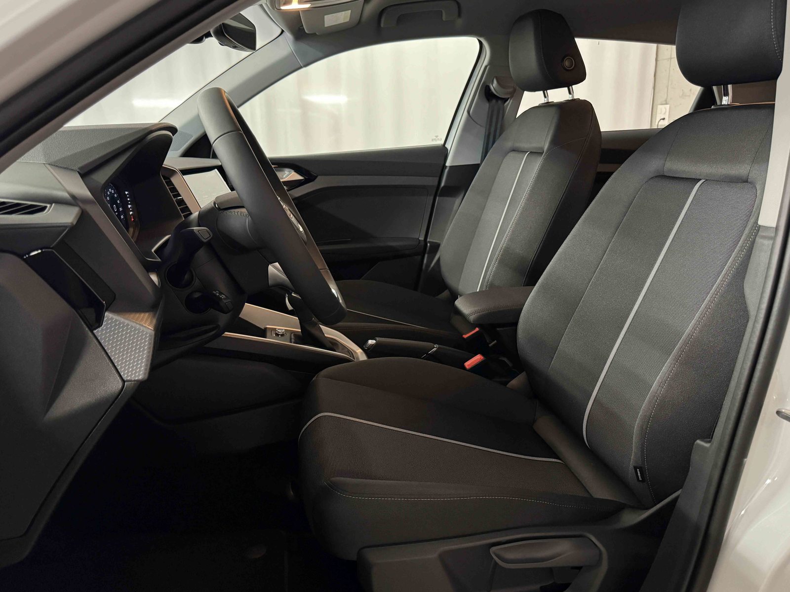 AUDI A1 Sportback 30 TFSI Attraction, Essence, Occasion / Utilisé, Automatique - 7