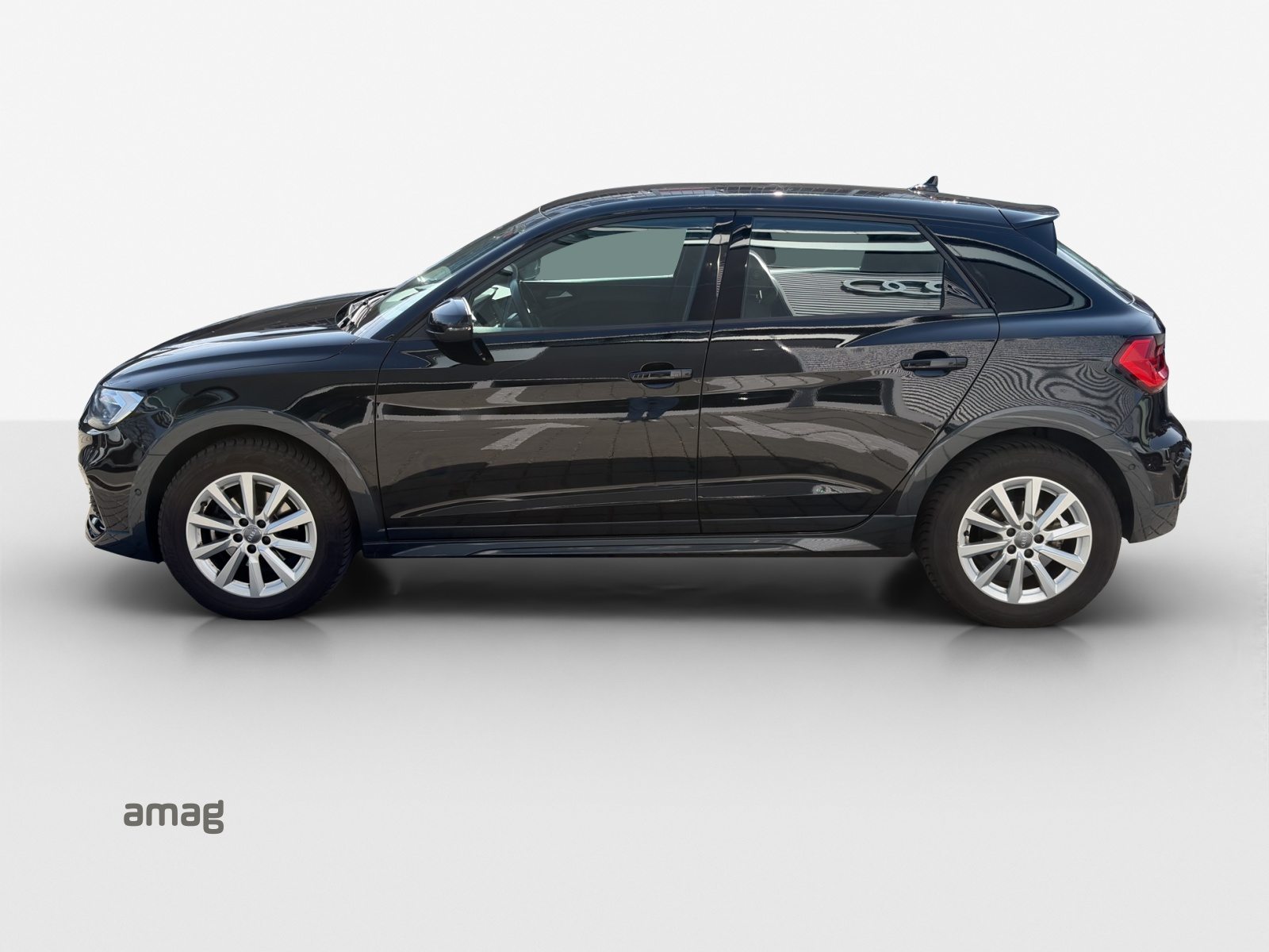 AUDI A1 citycarver 30 TFSI Attraction, Essence, Occasion / Utilisé, Automatique - 2