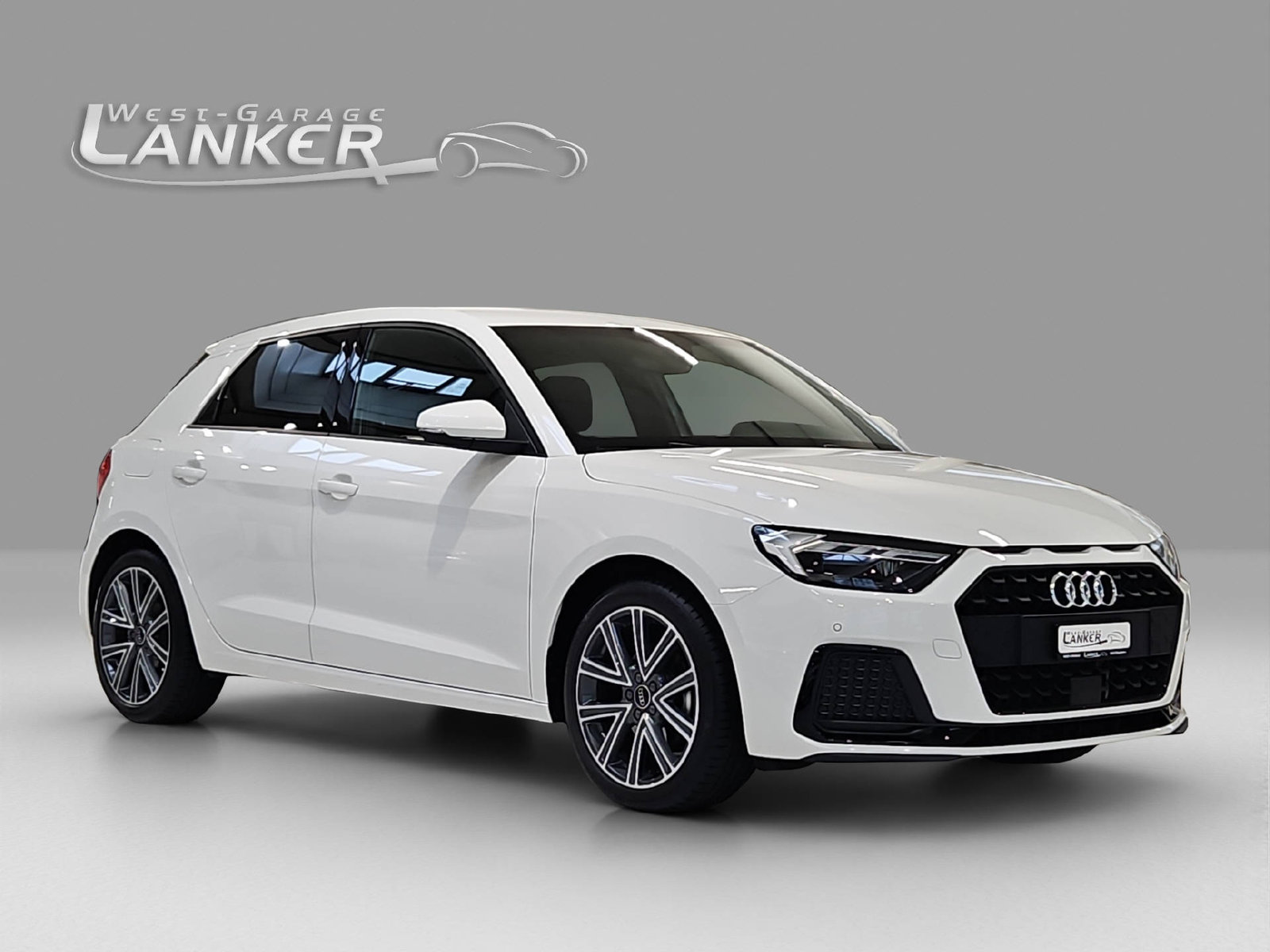 AUDI A1 Sportback 1.0 30 TFSI Advanced S-Tronic, Petrol, Second hand / Used, Automatic - 2
