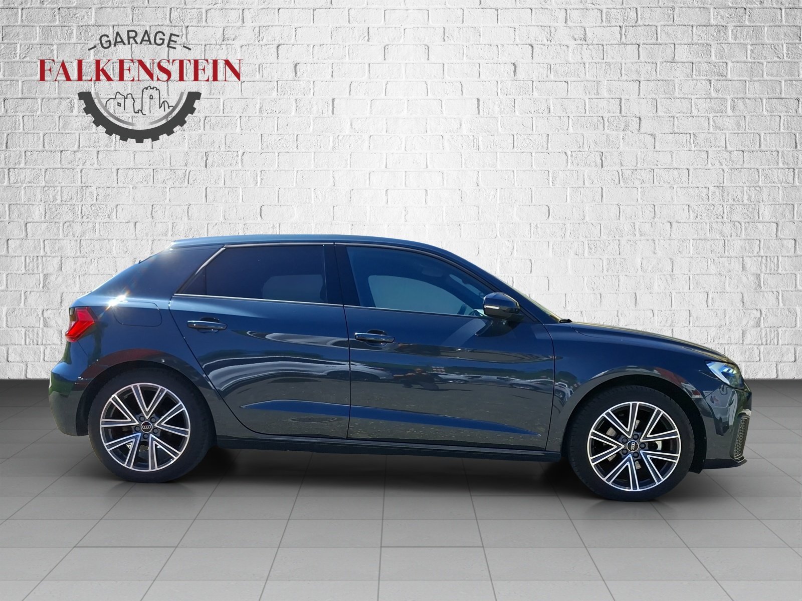 AUDI A1 Sportback 1.5 35 TFSI S Line S-Tronic, Petrol, Second hand / Used, Automatic - 2