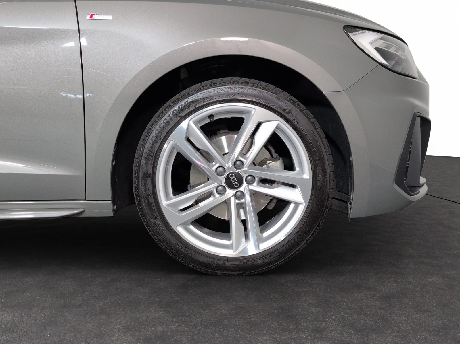 AUDI A1 Sportback 35 TFSI S line, Petrol, Second hand / Used, Automatic - 5