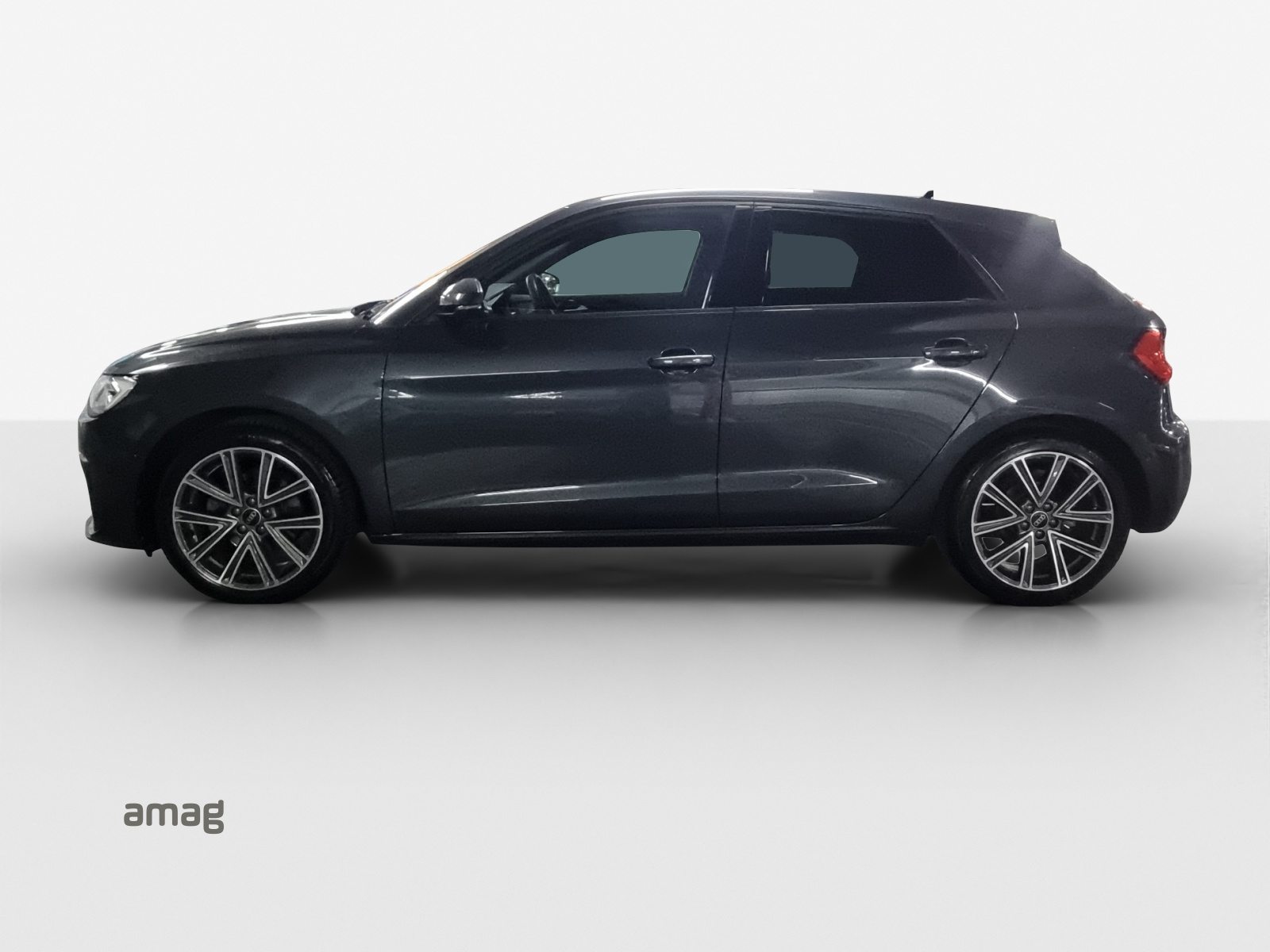 AUDI A1 Sportback 30 TFSI Attraction, Petrol, Second hand / Used, Automatic - 2