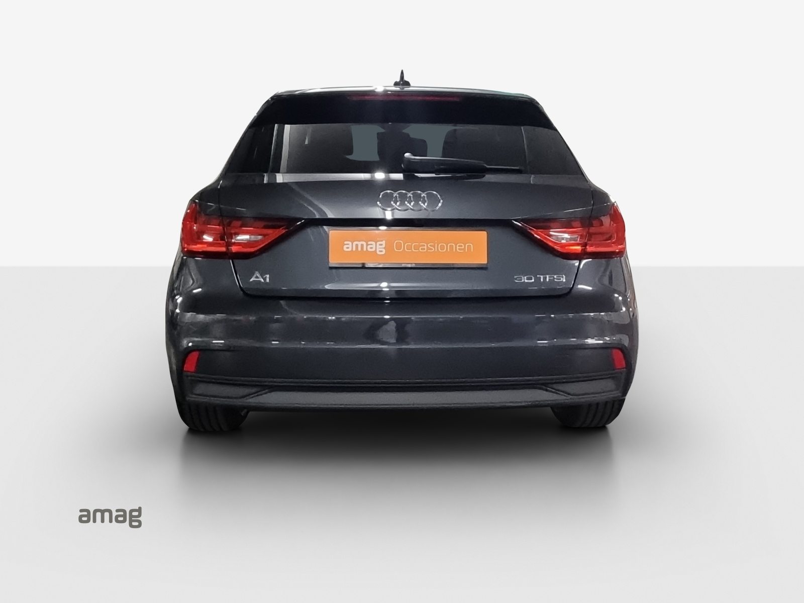 AUDI A1 Sportback 30 TFSI Attraction, Petrol, Second hand / Used, Automatic - 4
