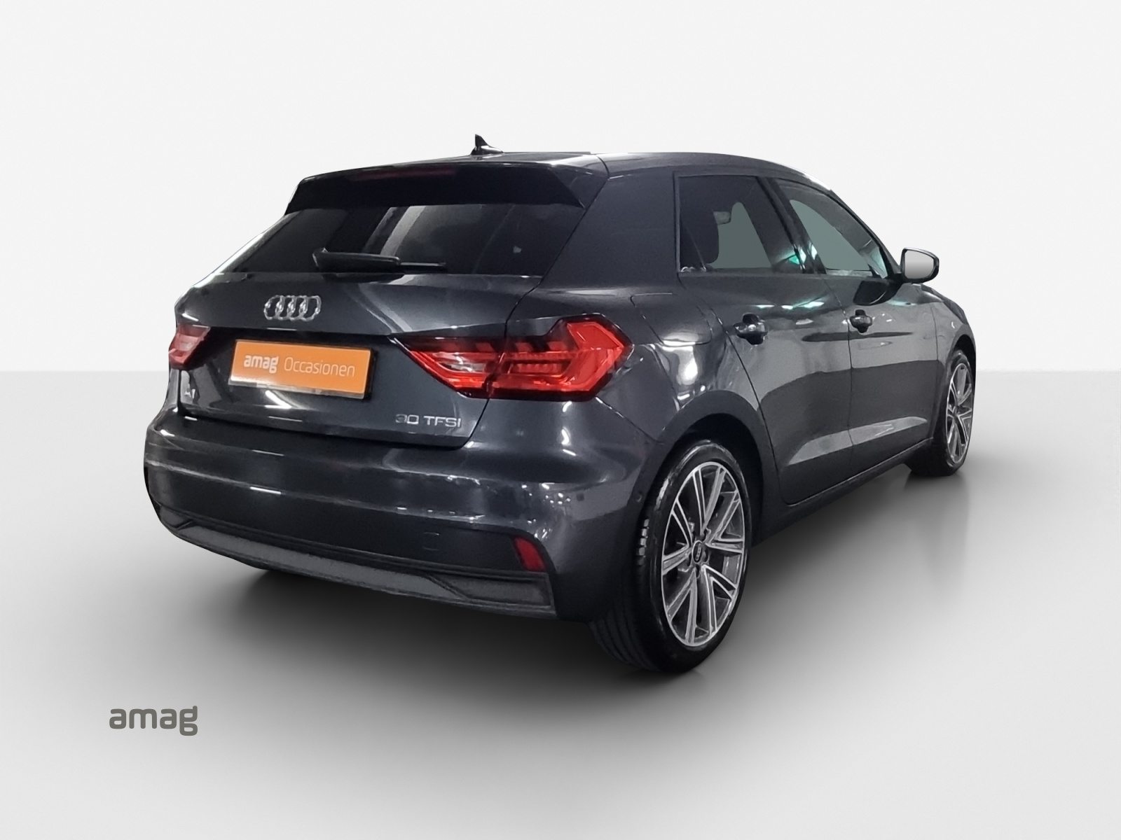 AUDI A1 Sportback 30 TFSI Attraction, Petrol, Second hand / Used, Automatic - 5